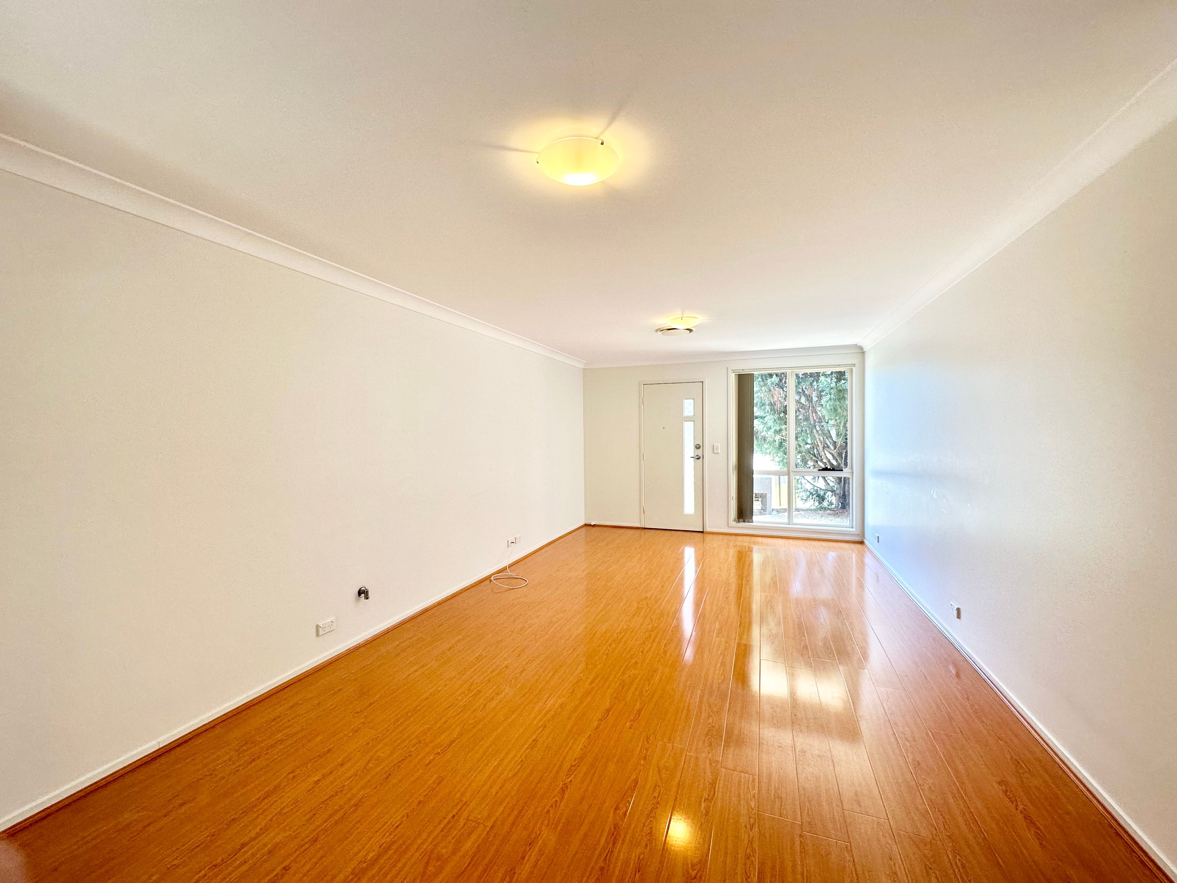 1/1 Macarthur Drive, Holsworthy, NSW 2173