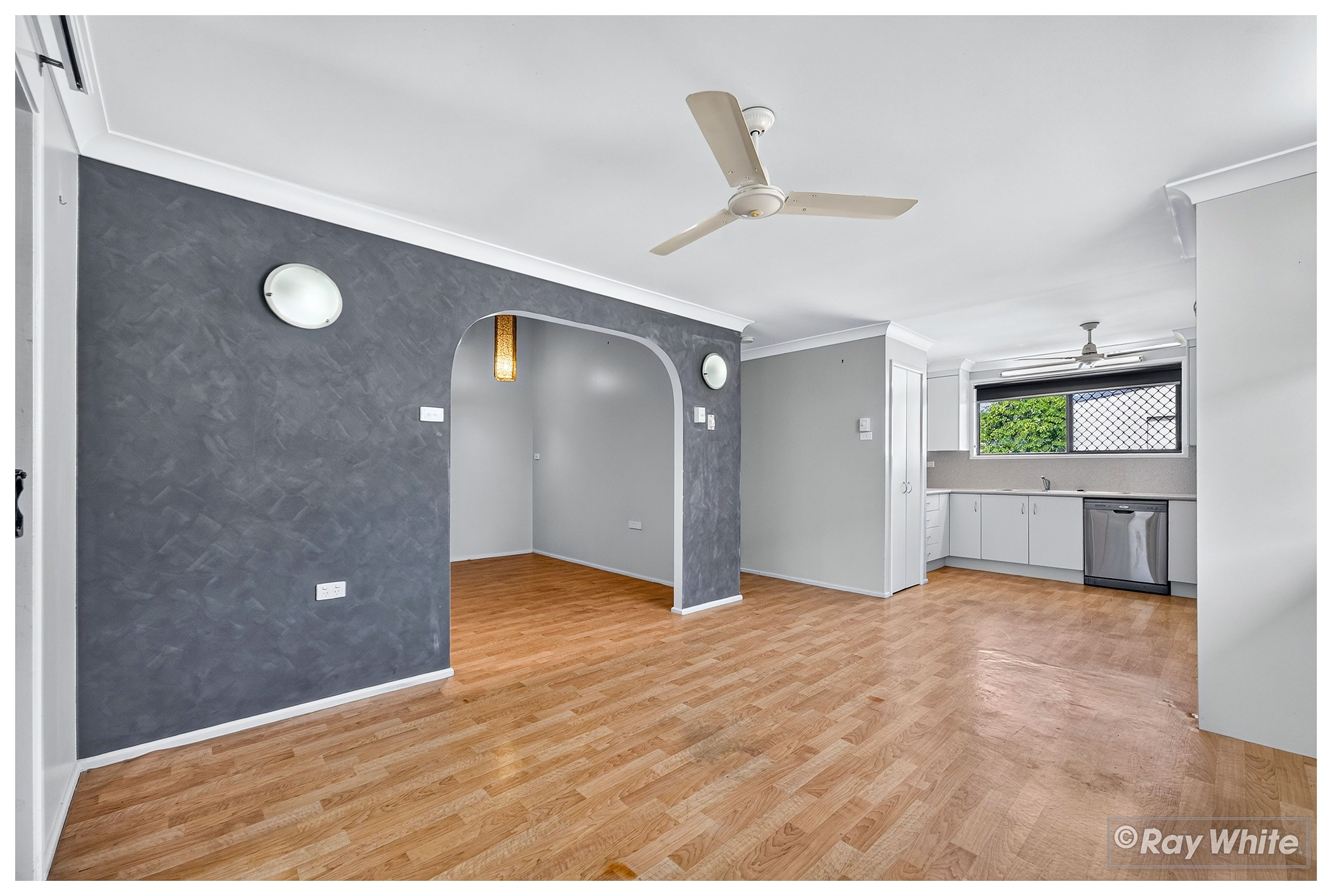 4 Thomasson Street — photo 5 of 30