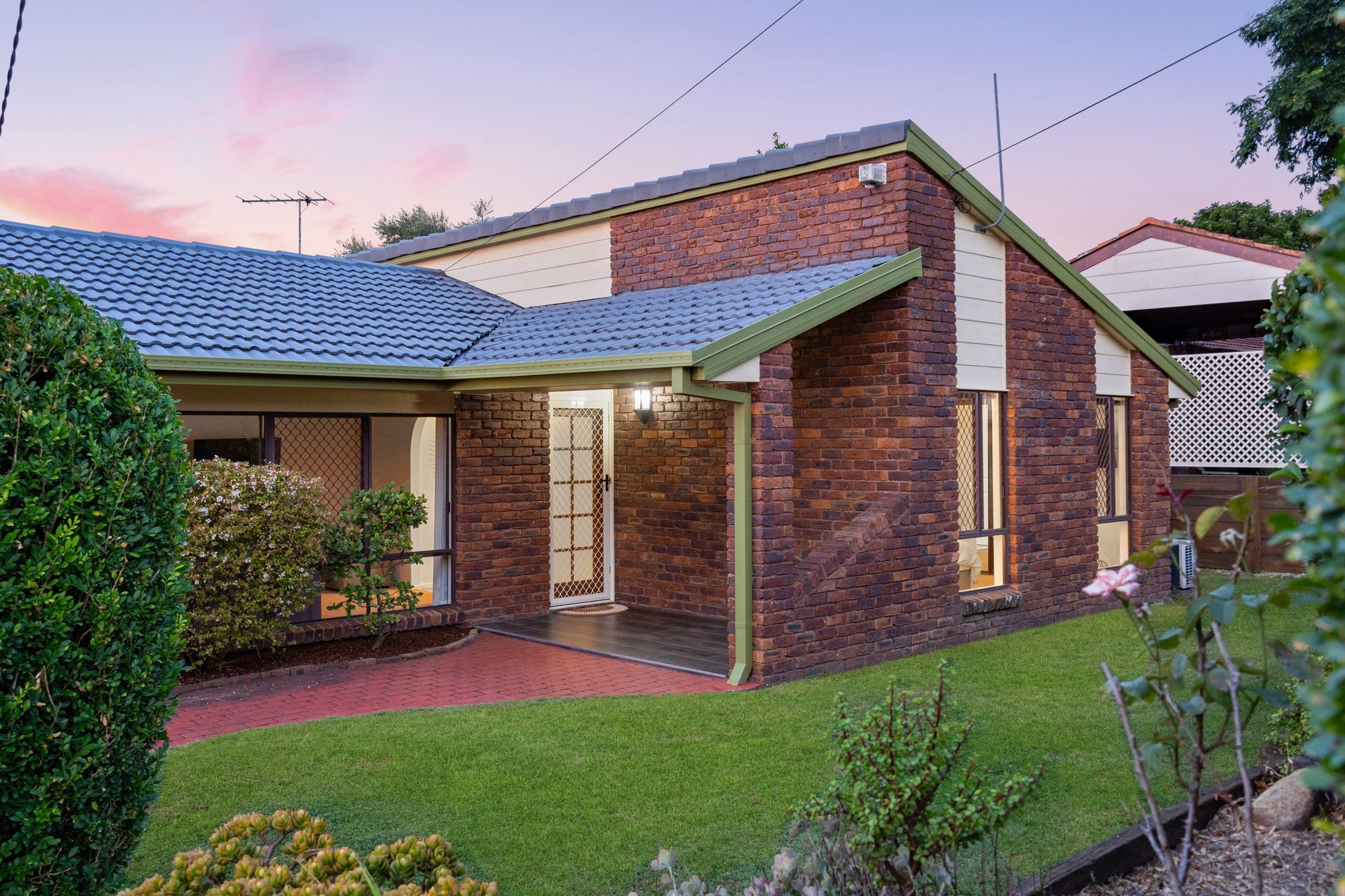 8 Cotswold Court, Rochedale South, QLD 4123