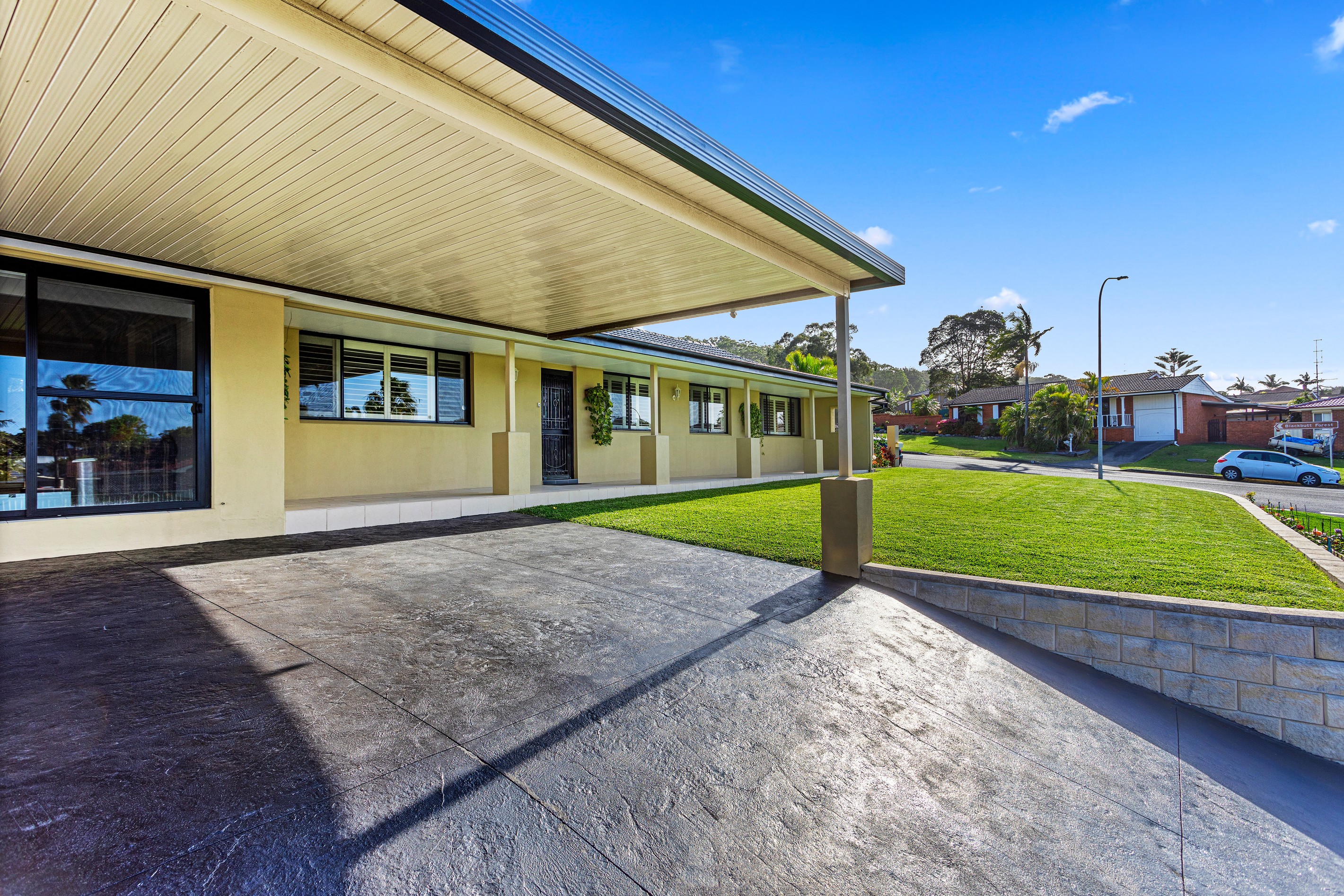 13 Woodlands Drive, Barrack Heights, NSW 2528