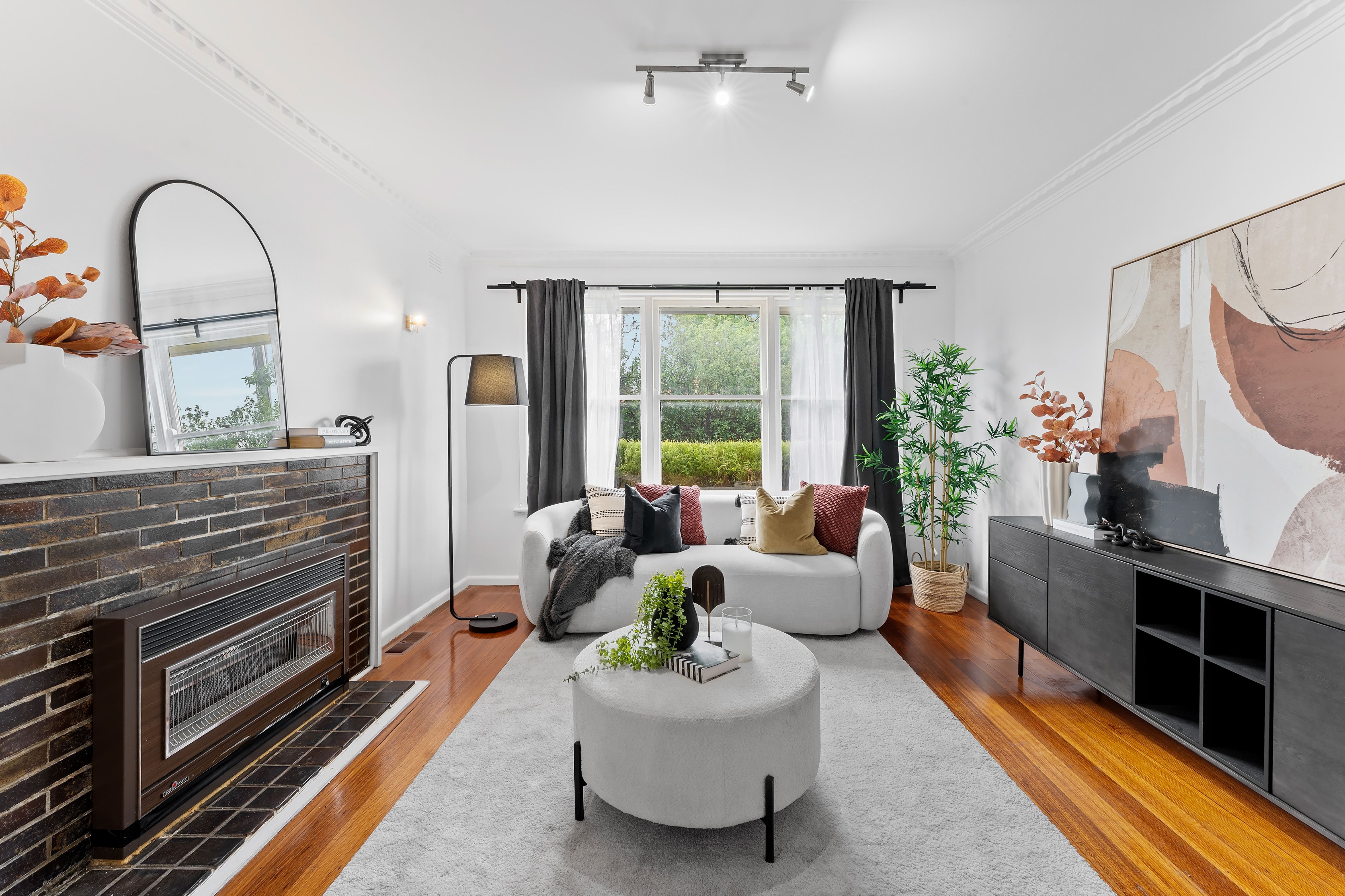 1/4 Lockington Crescent, Dandenong, VIC 3175