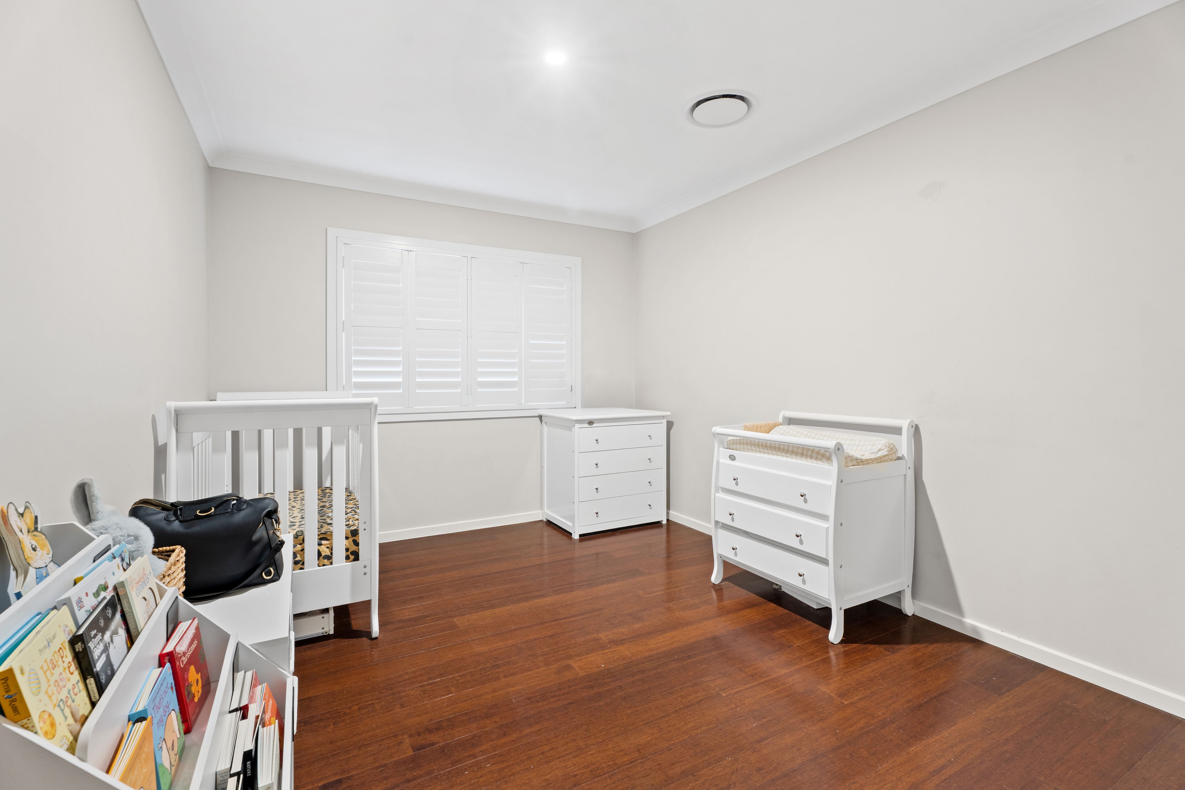 8 Leeds Street — photo 10 of 22