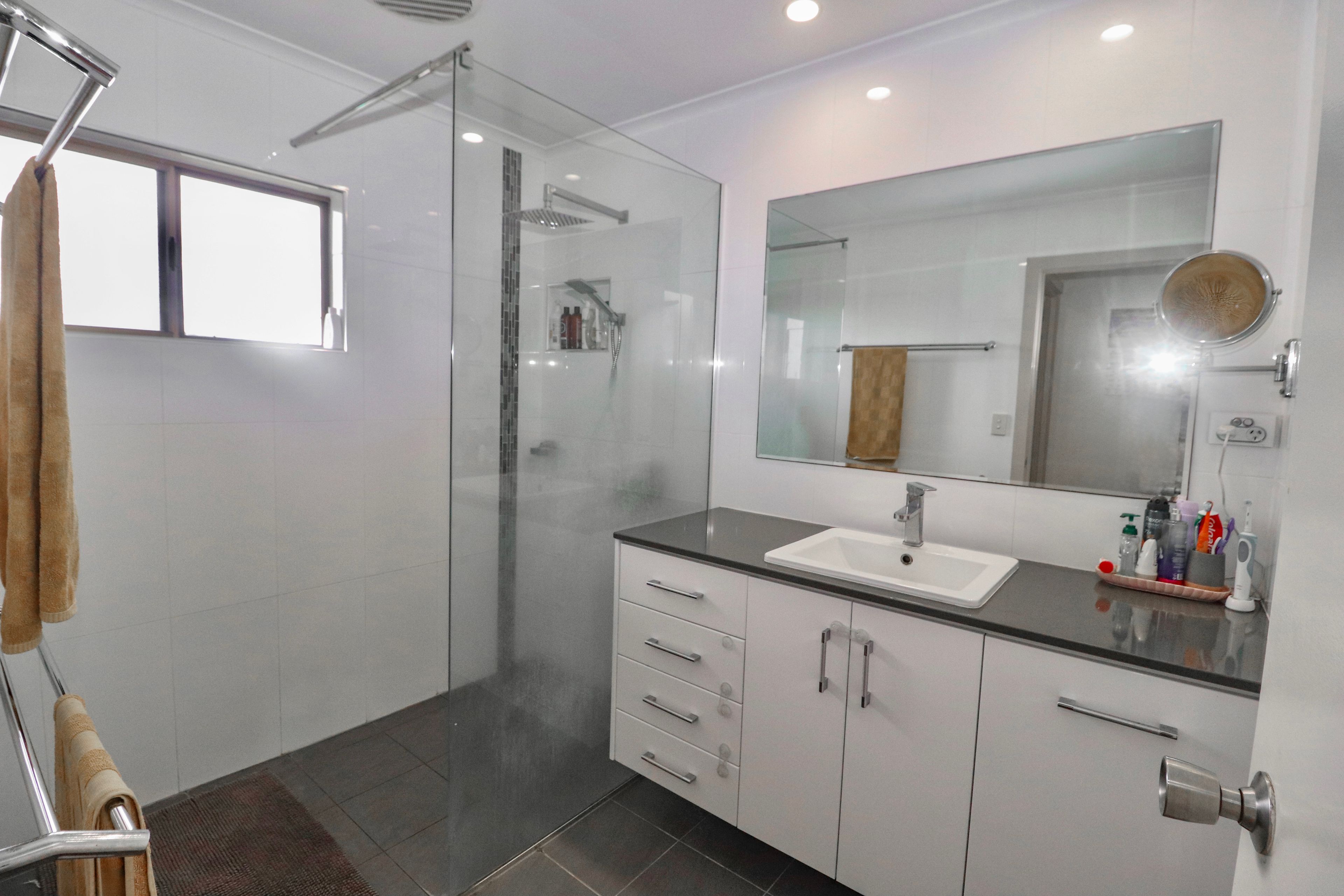 70 Abergowrie Road, Trebonne, QLD 4850 - Sold House - Ray White Ingham