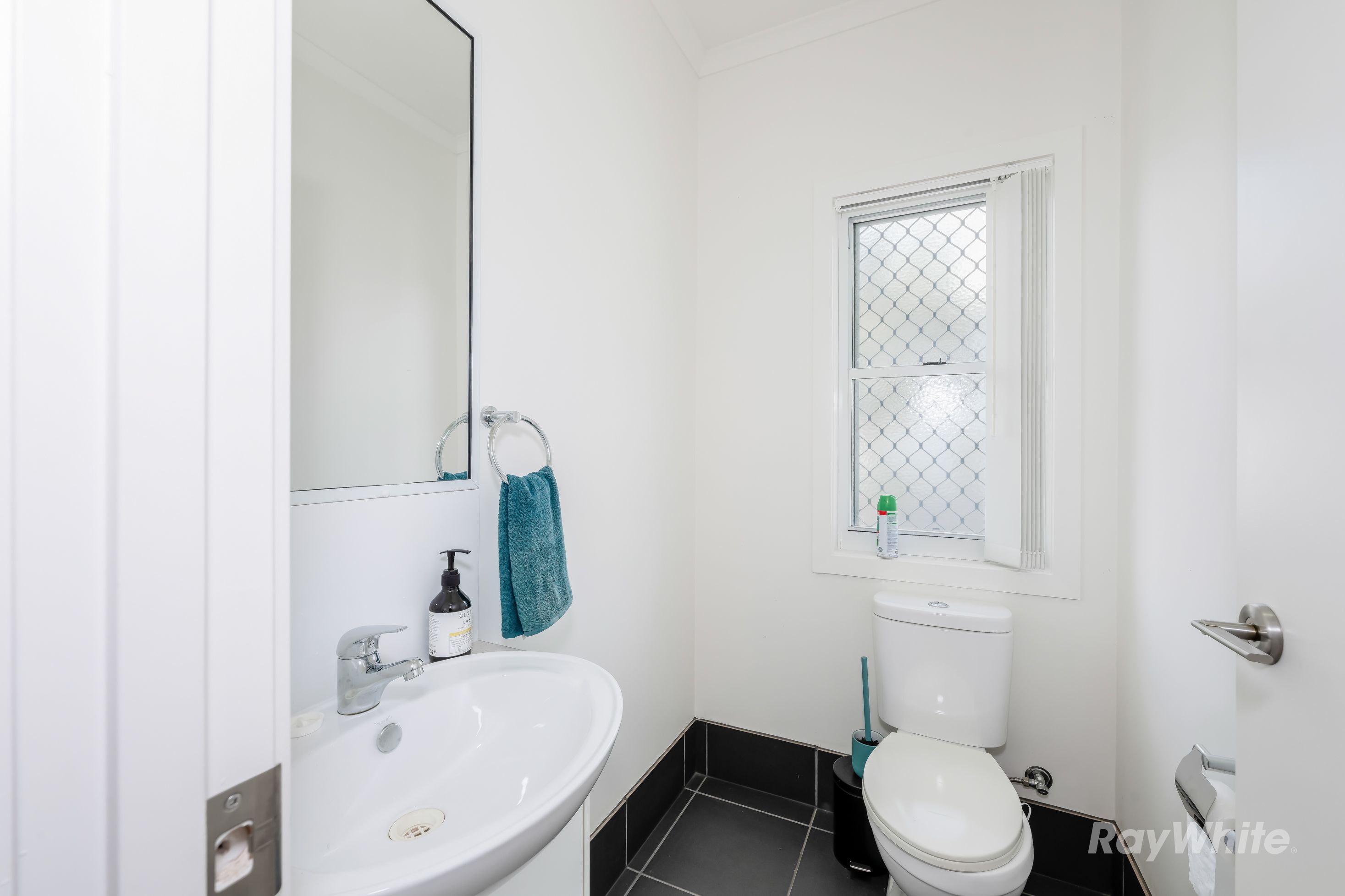 4 Shand Street — photo 12 of 30