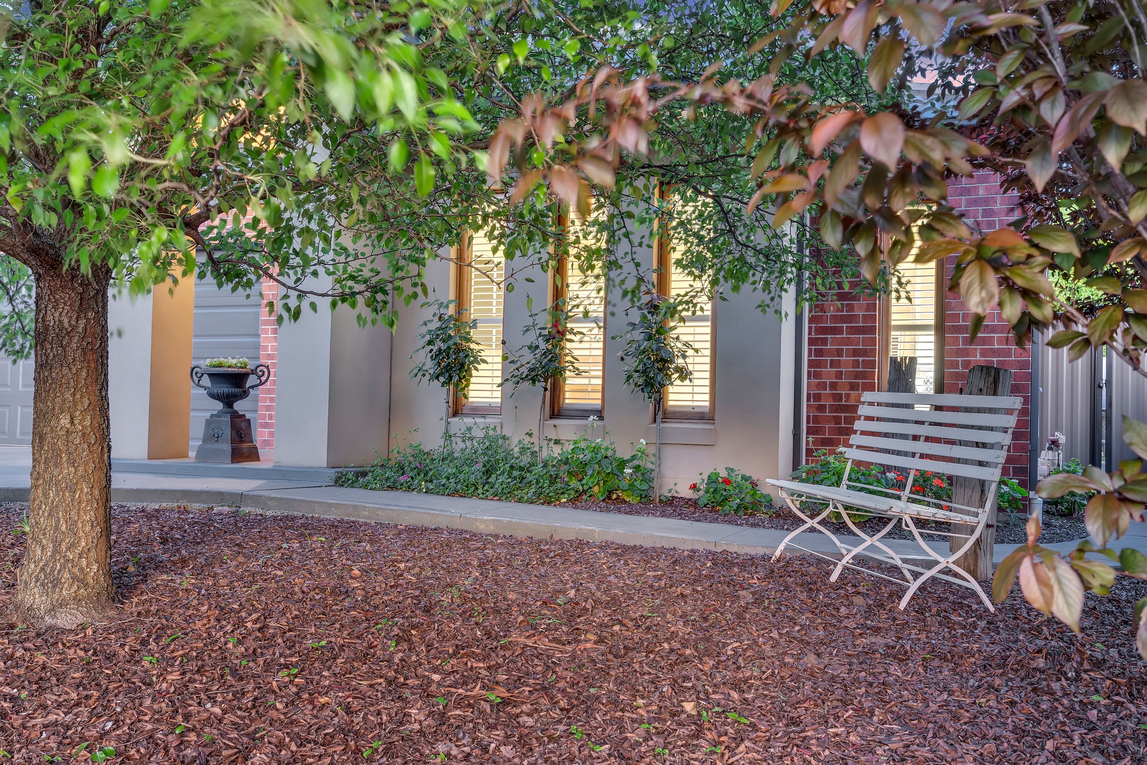 10 Meadow Street, Craigieburn, VIC 3064