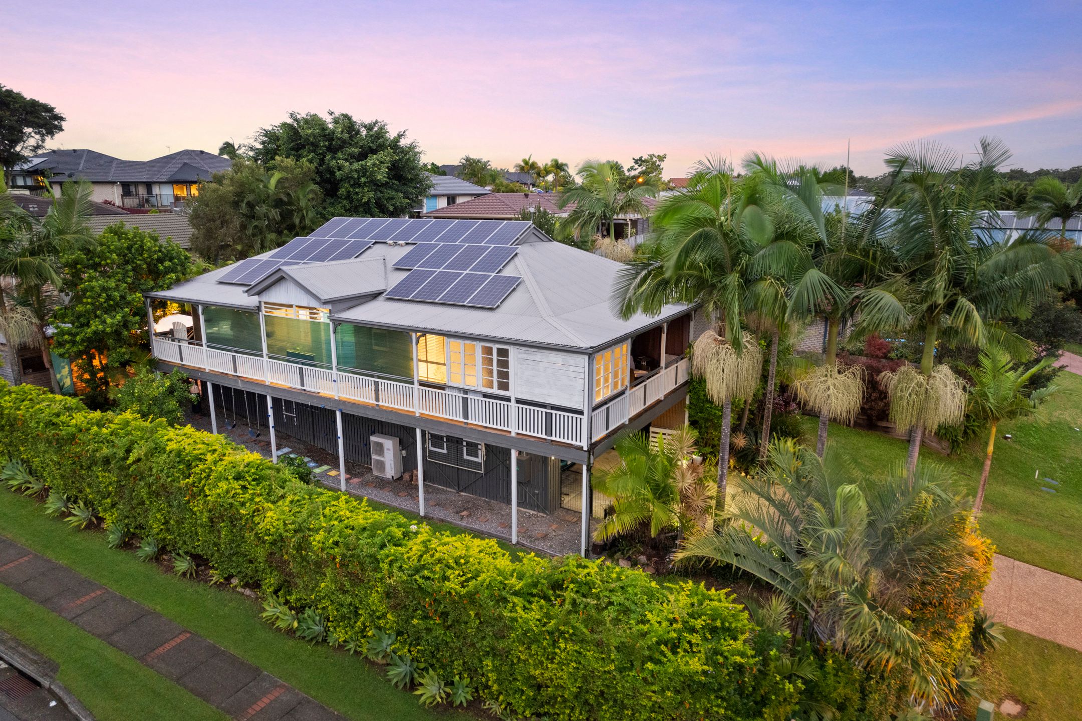 2 Sheffield Circuit, Pacific Pines, QLD 4211
