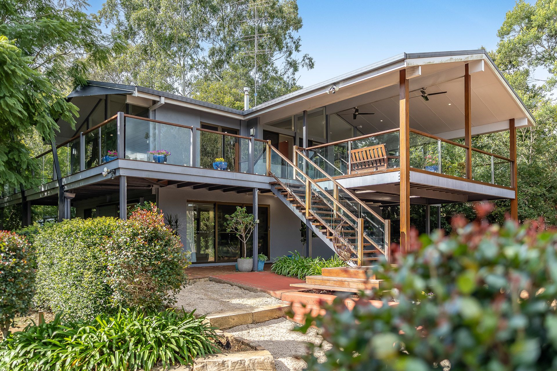 8 Leavy Court, Middle Ridge, QLD 4350