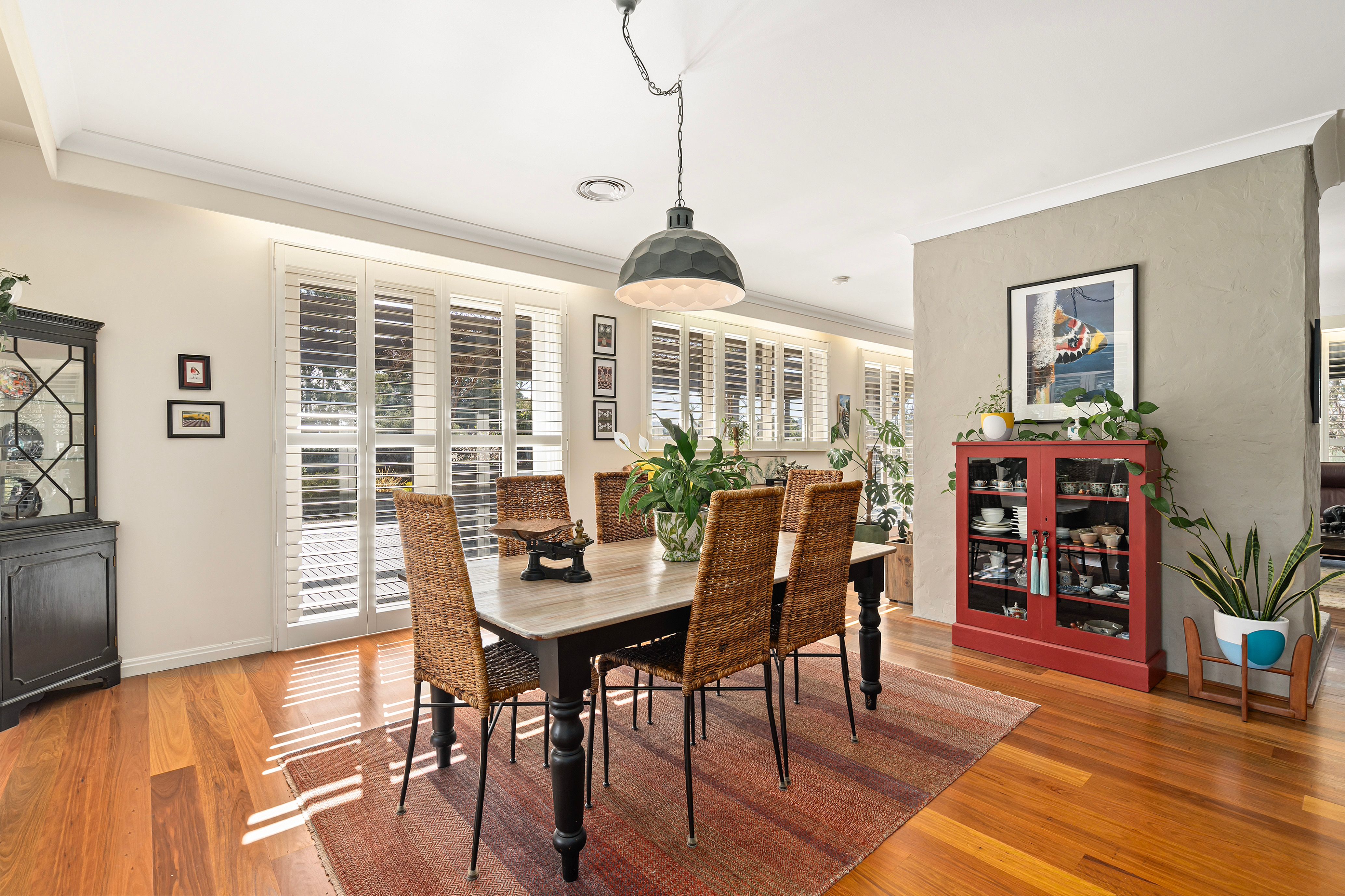 206 Grahams Road — photo 8 of 30