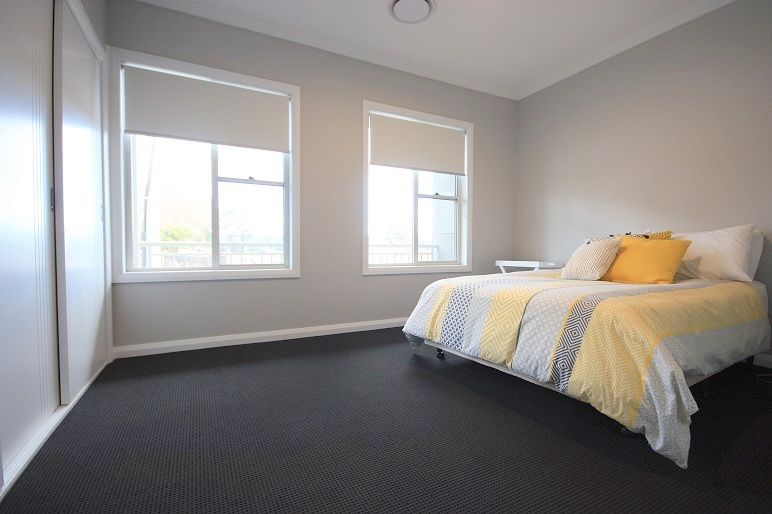 1/2 Wire Lane, Camden South, NSW 2570