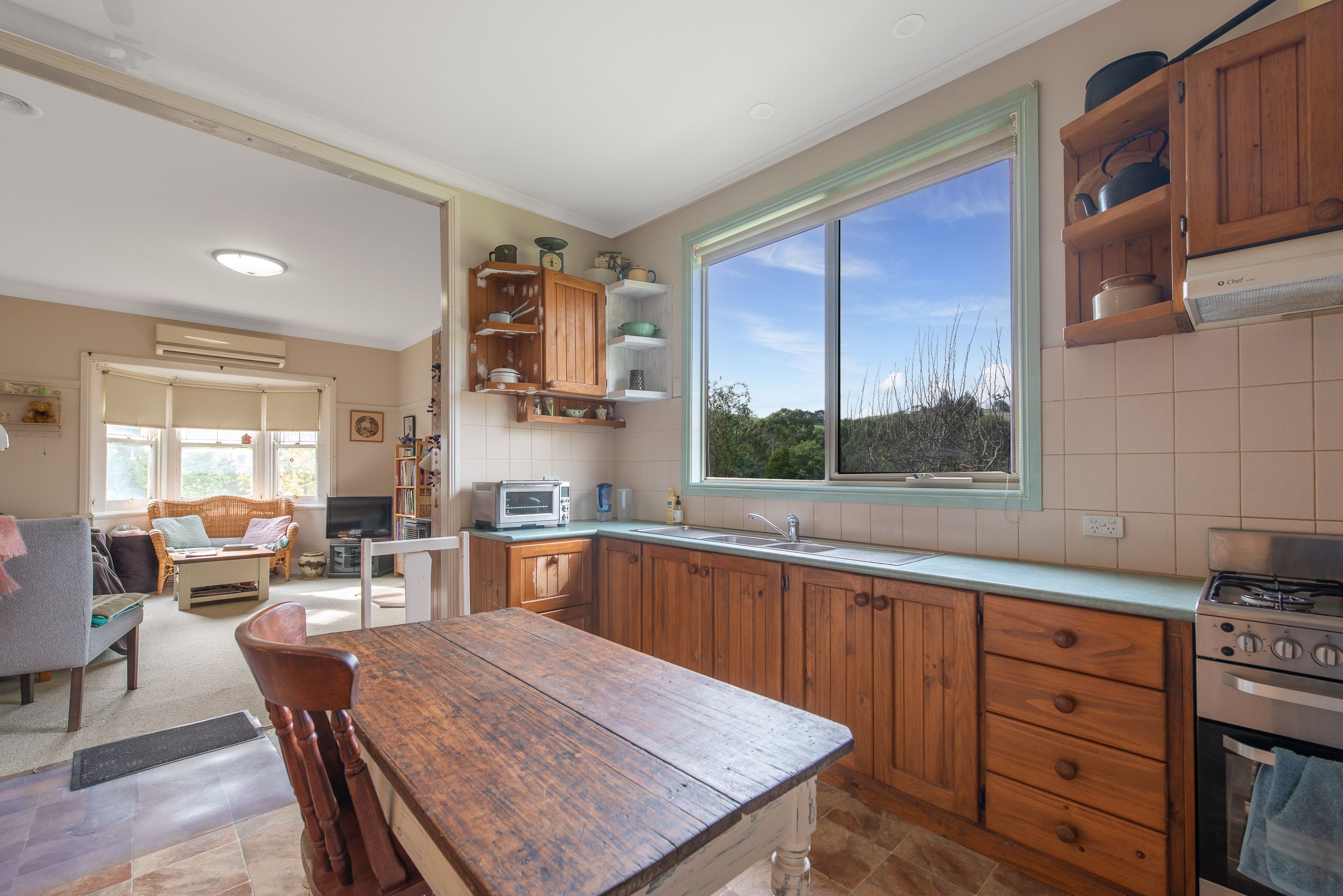 7100 (7070) South Gippsland Highway, Loch, VIC 3945