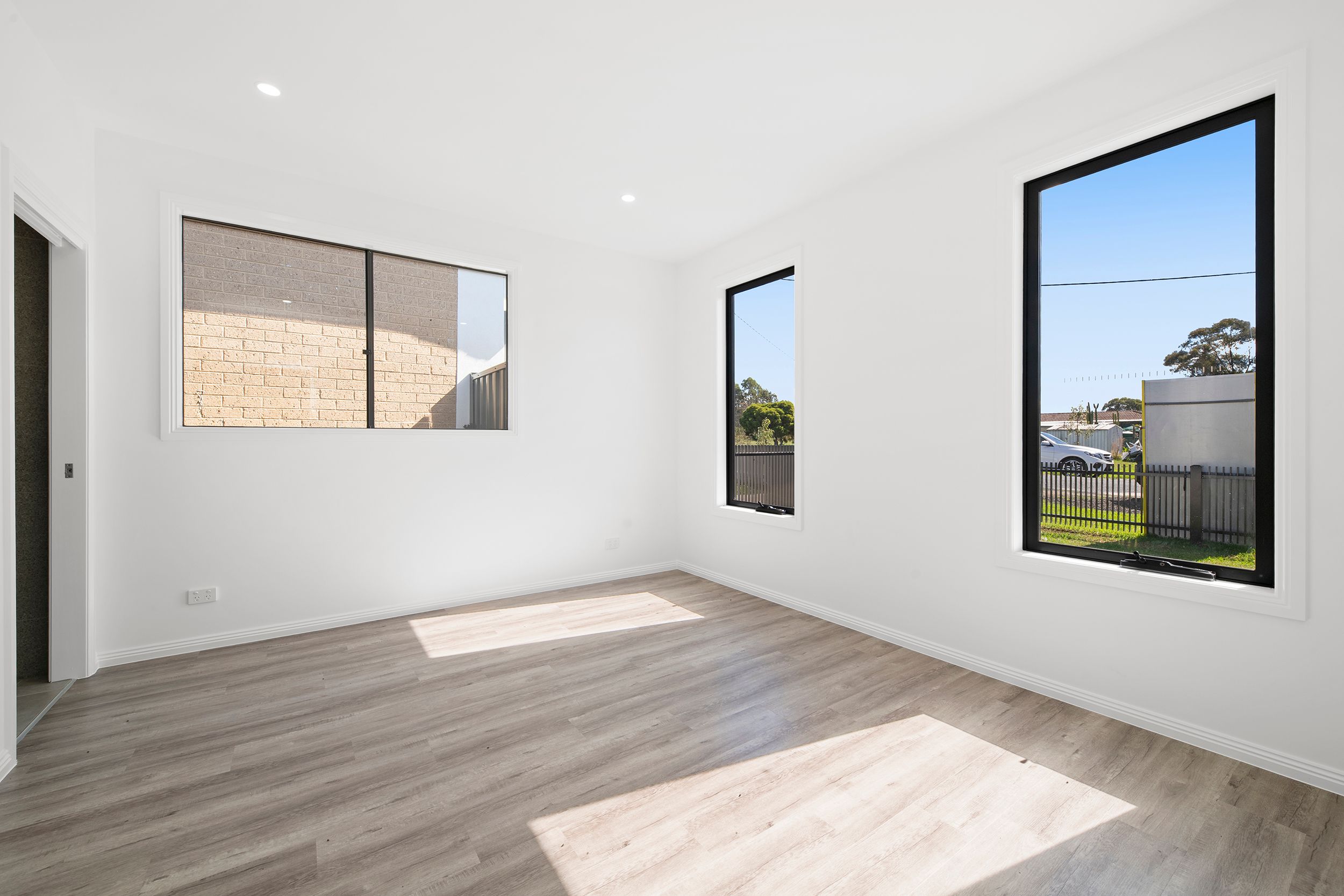 21 McMahon Street — photo 6 of 26