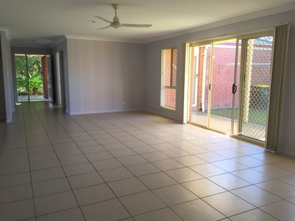 7 Boko Court, Rothwell, QLD 4022
