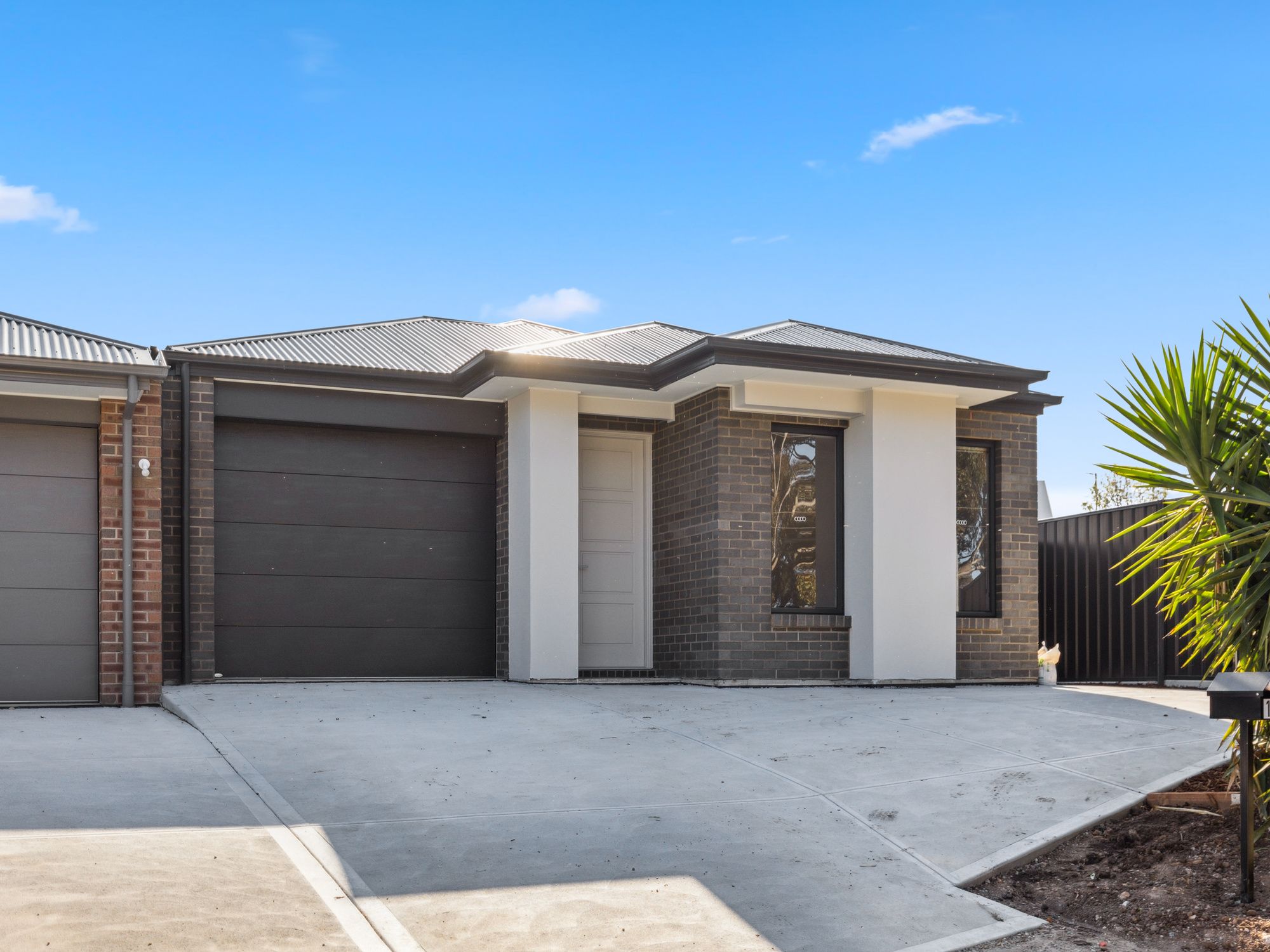 1A Chandlers Hill Road — photo from Ray White Morphett Vale