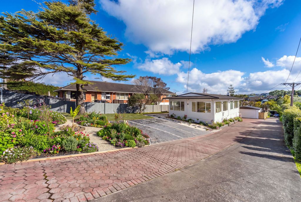 197 Lake Road, Belmont, North Shore City
