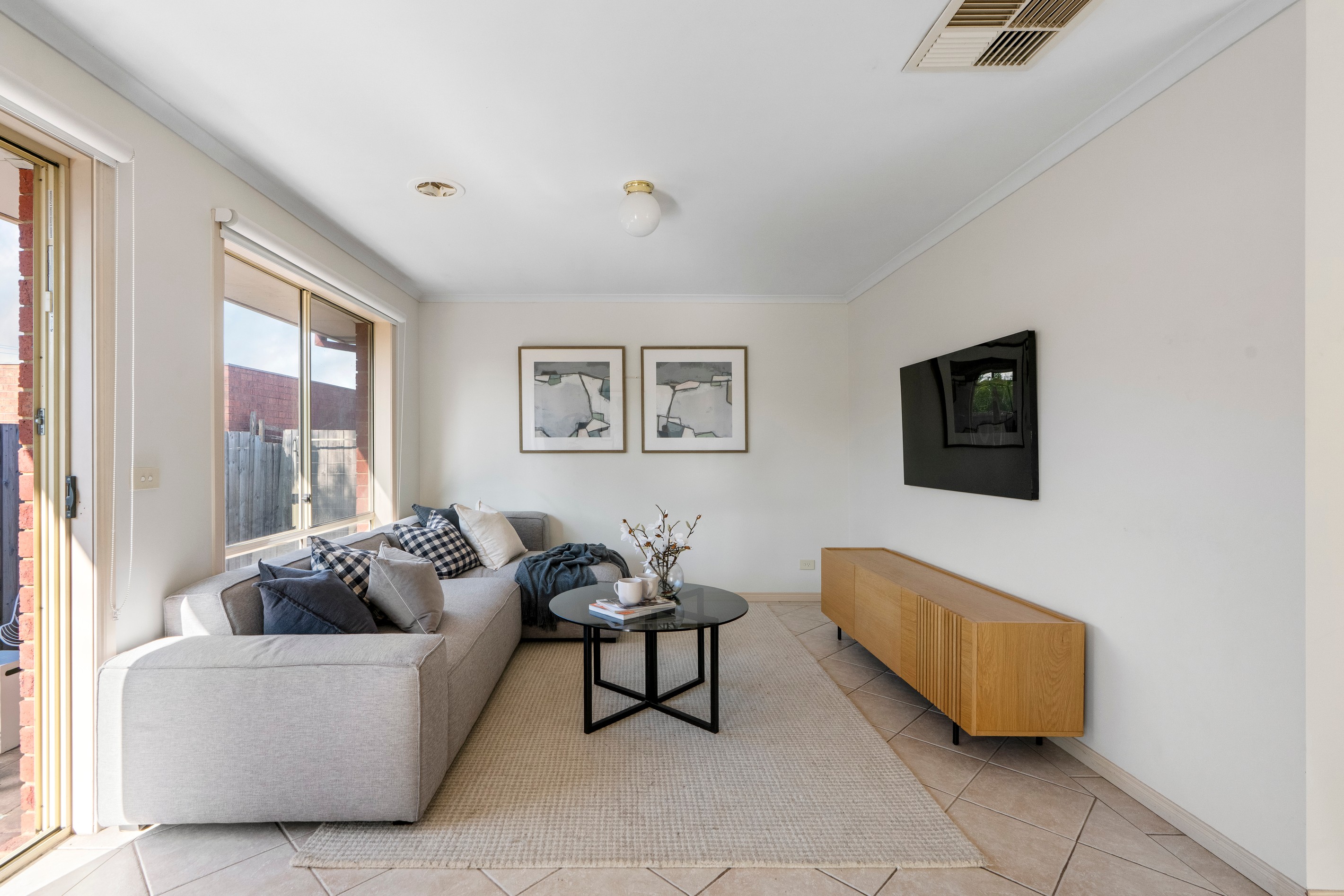 18 Elinda Place, Reservoir, VIC 3073