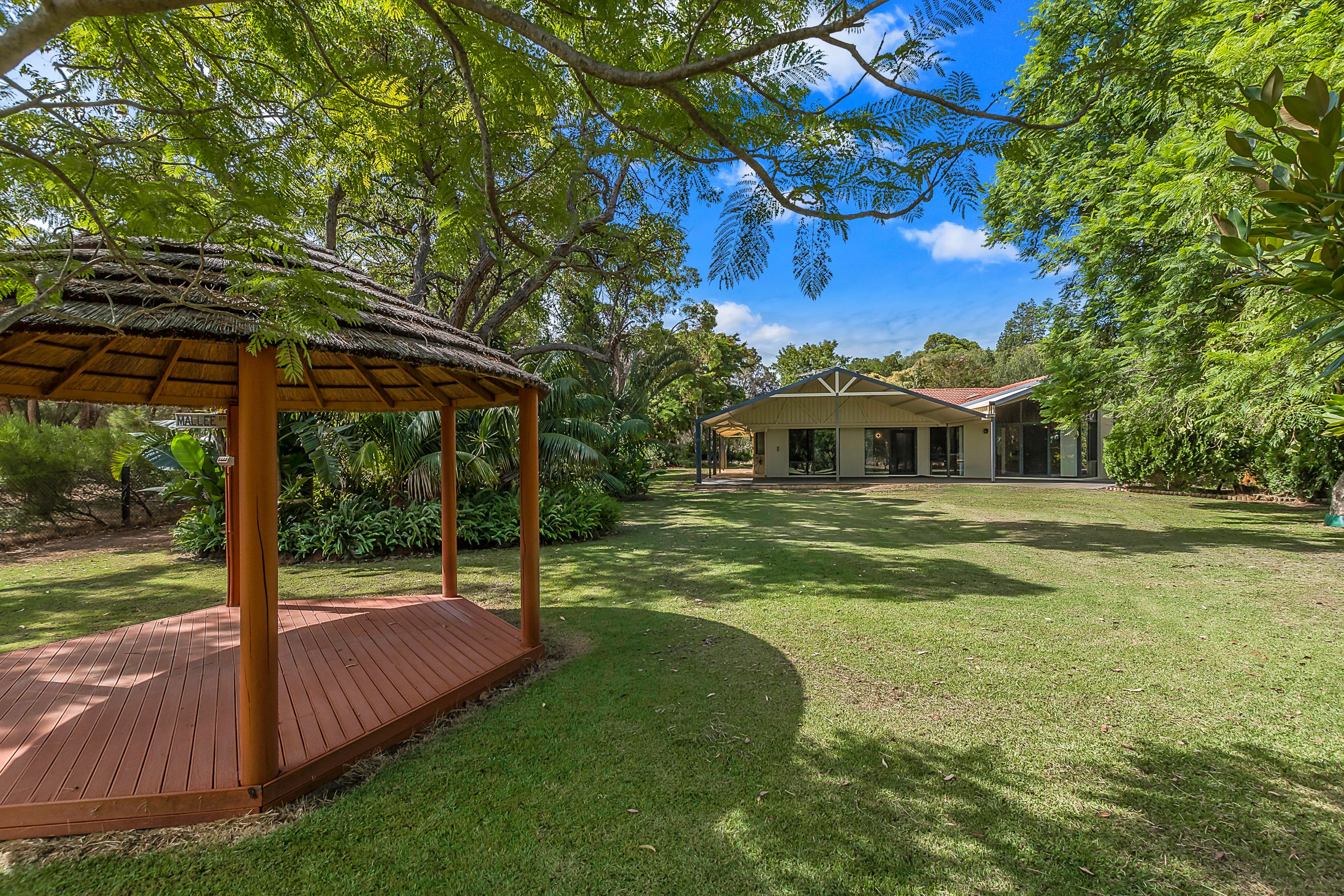 123 Mallee Drive, Karnup, WA 6176