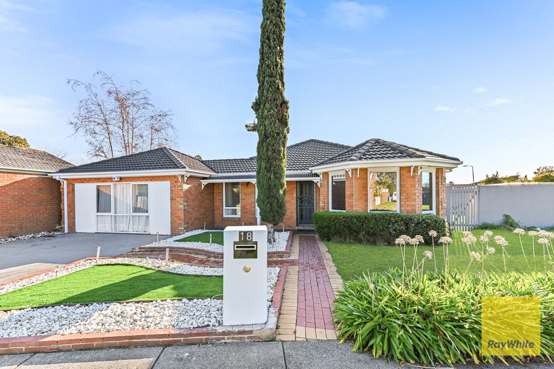 18 Raleigh Drive, Narre Warren South, VIC 3805
