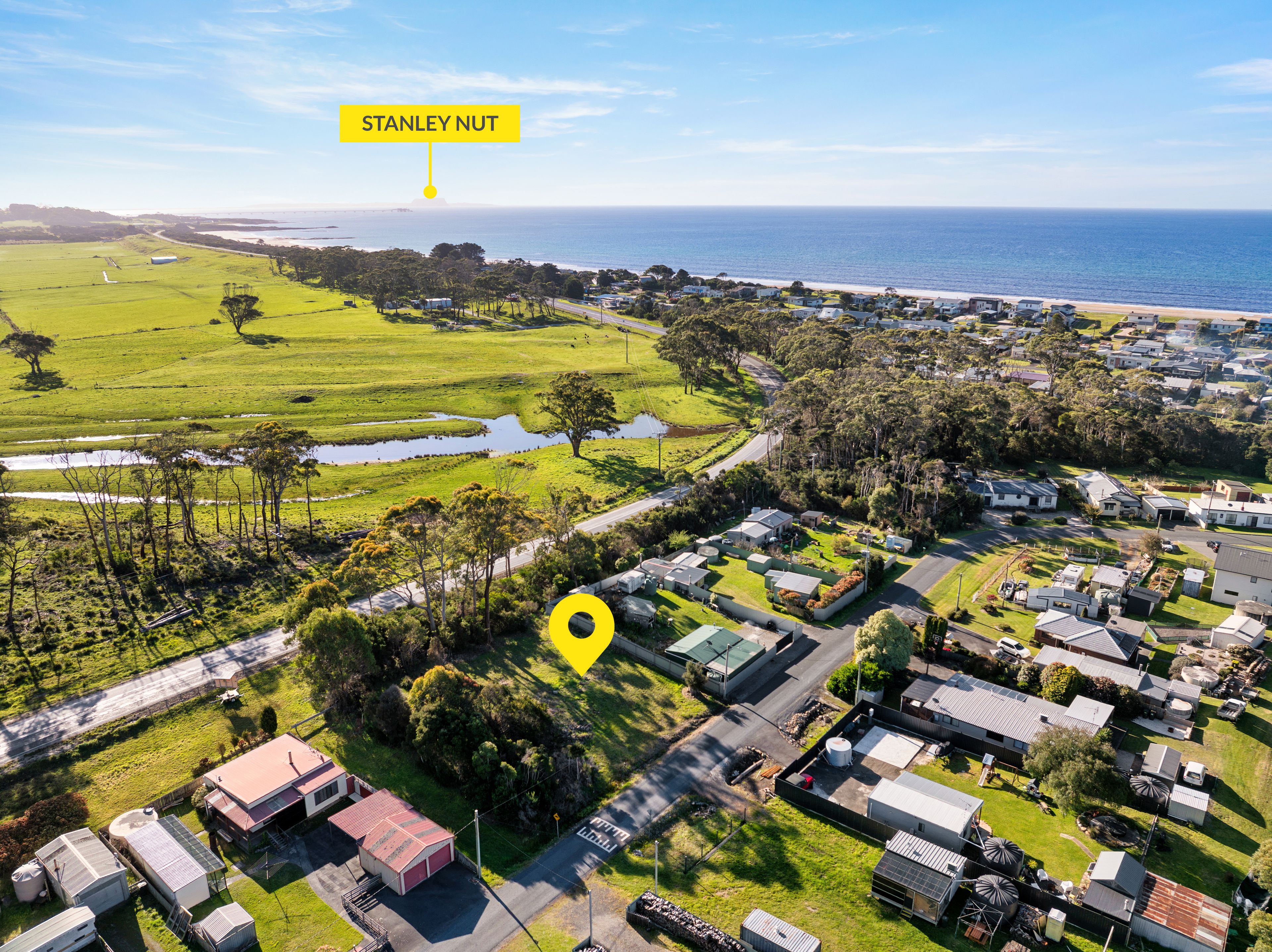 23 Melaleuca Drive — photo 4 of 5