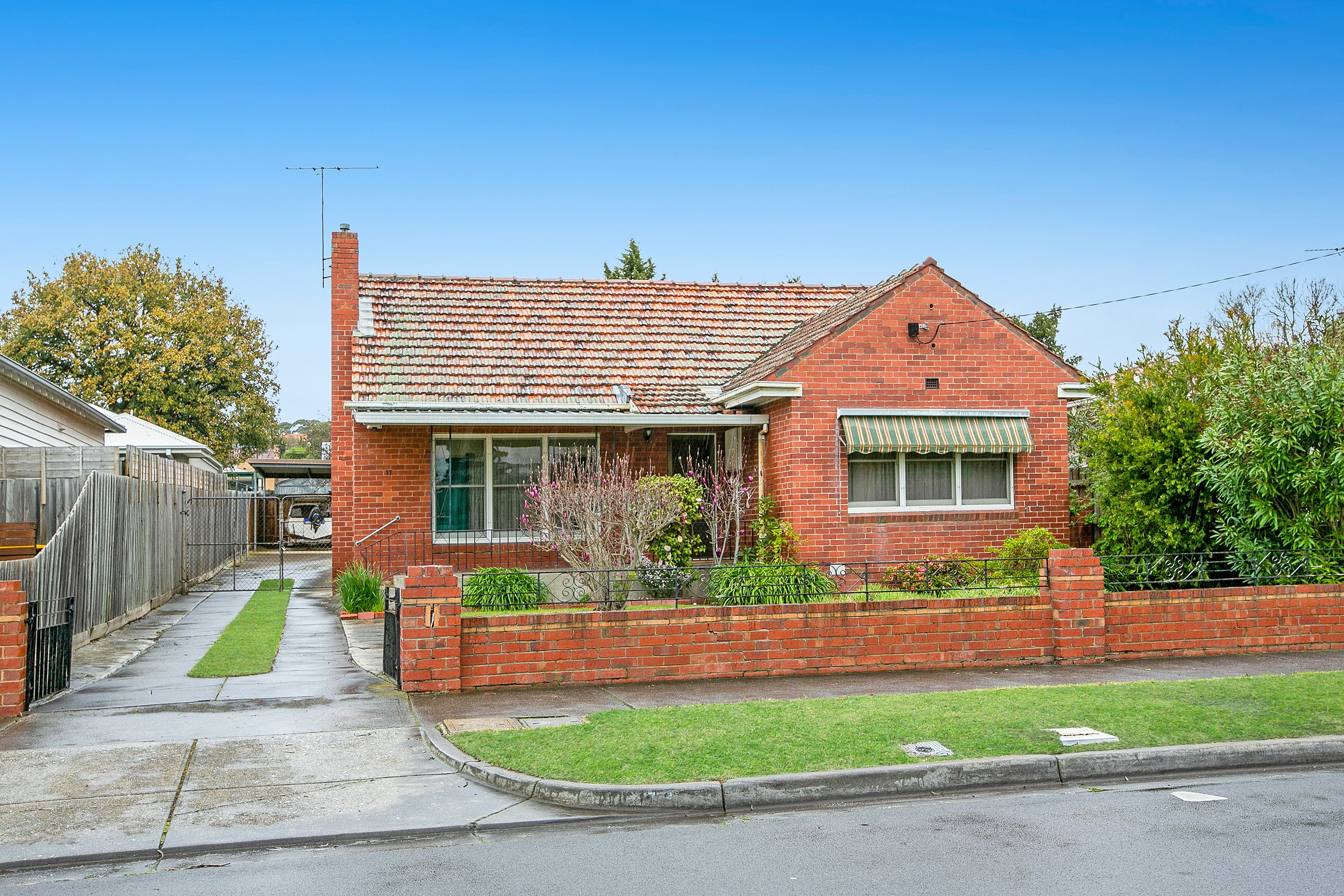 17 Cuthbert Road, Reservoir, VIC 3073