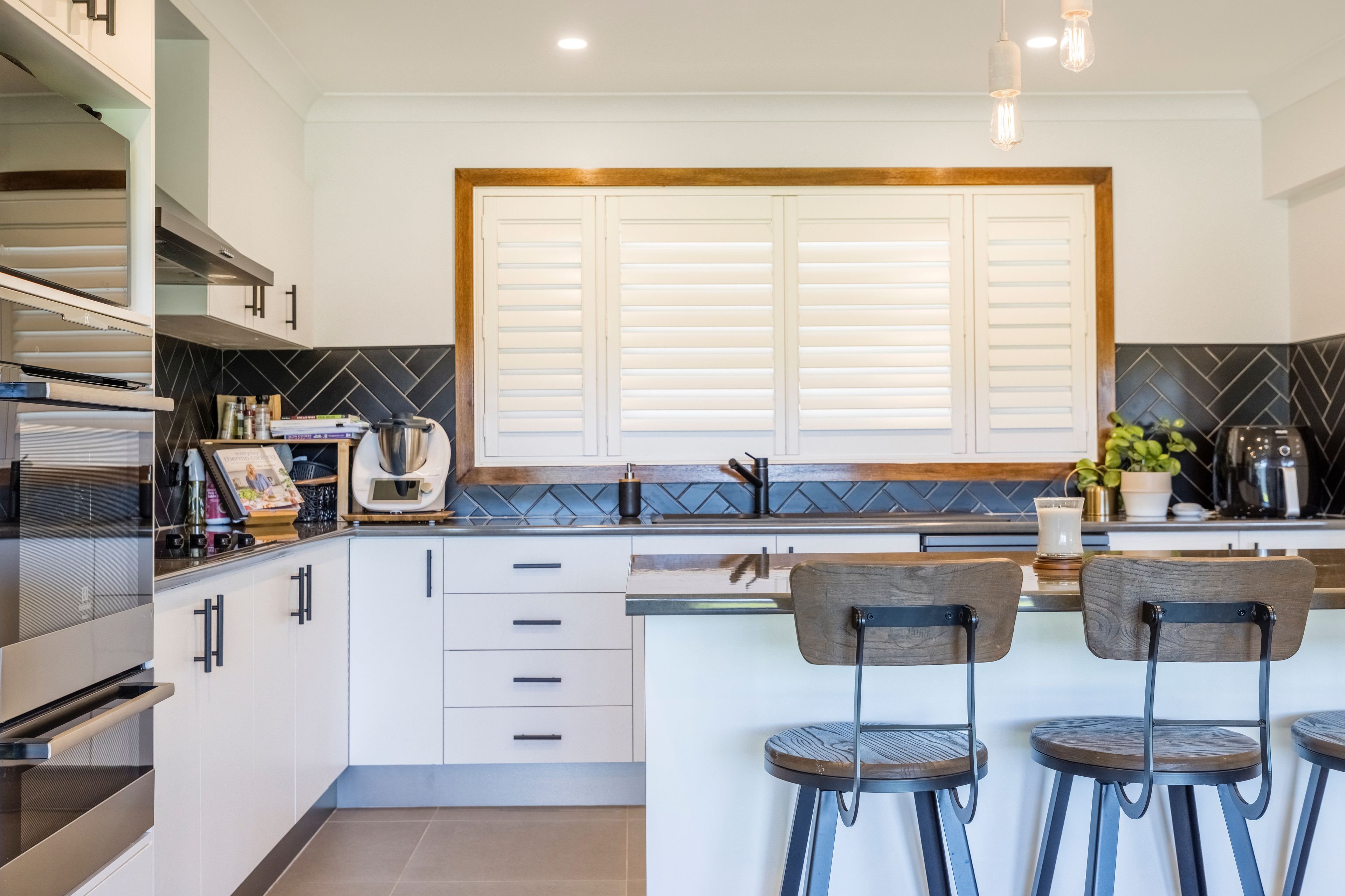 14 Jasmine Drive, Bomaderry, NSW 2541