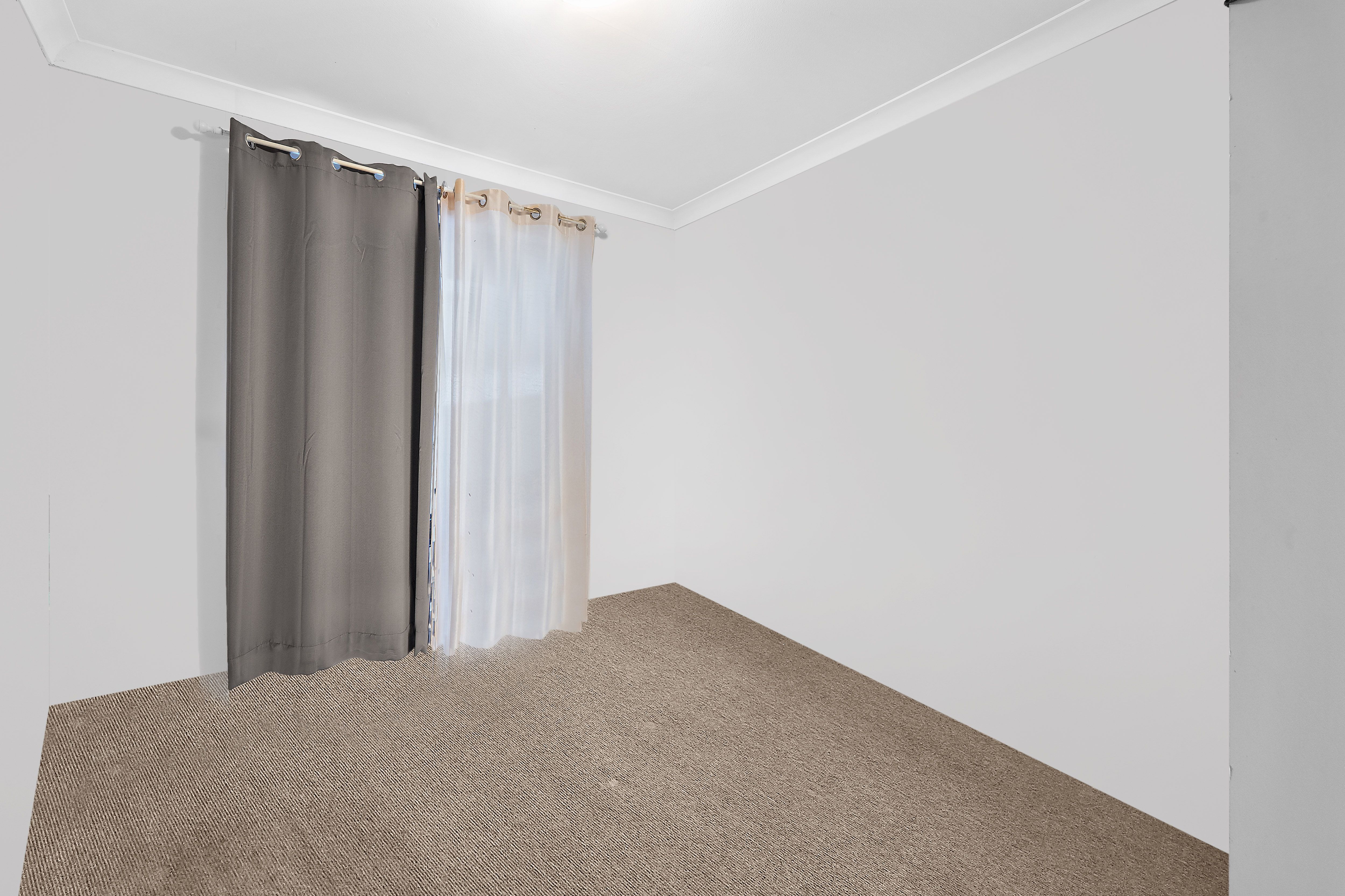 31 Huggins Road — photo 13 of 18