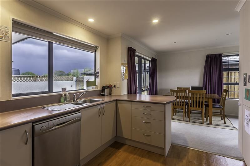 54 Branigan Parade, Kelvin Grove, Palmerston North City 4414 House