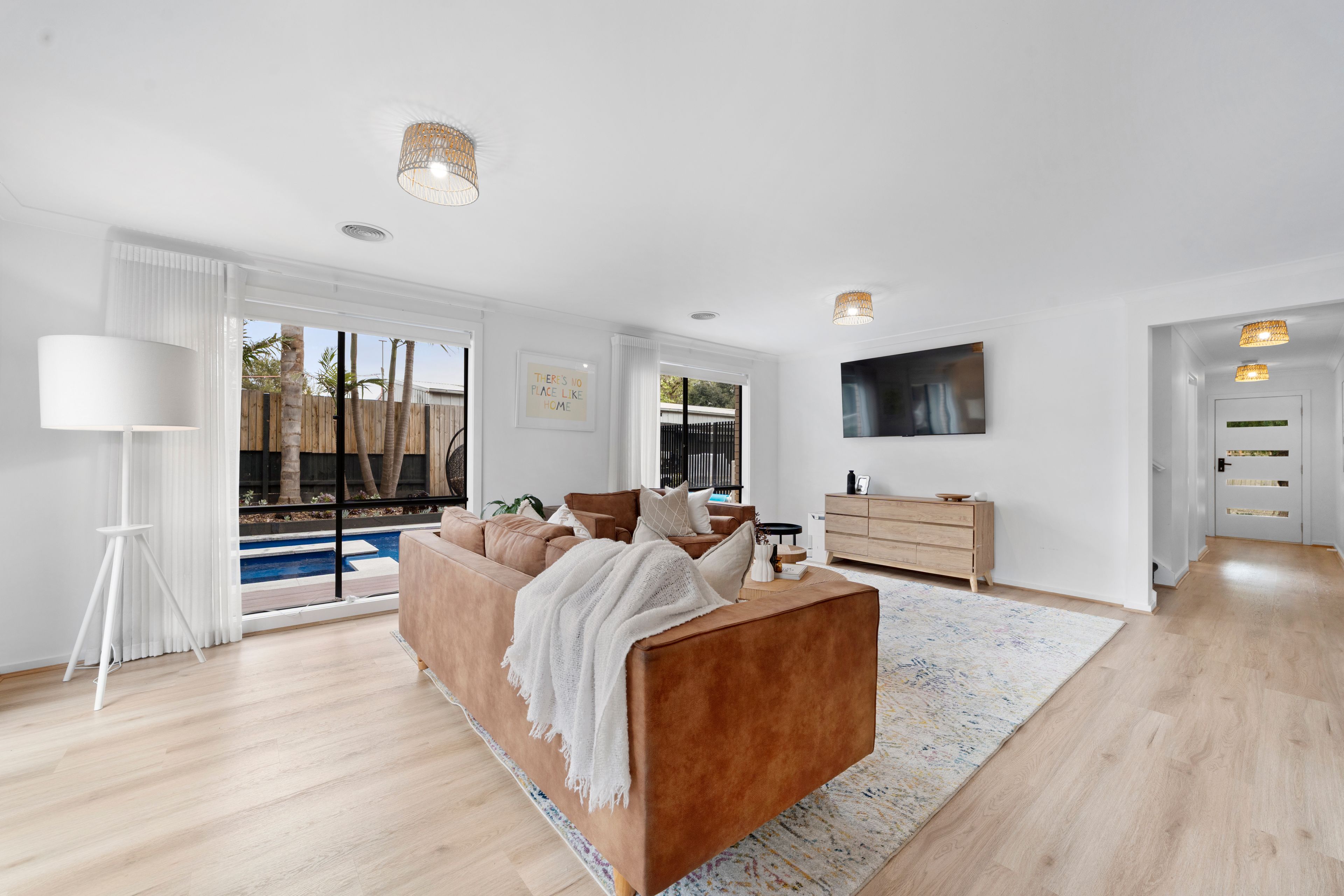 5 Ainsworth Way — photo 10 of 26