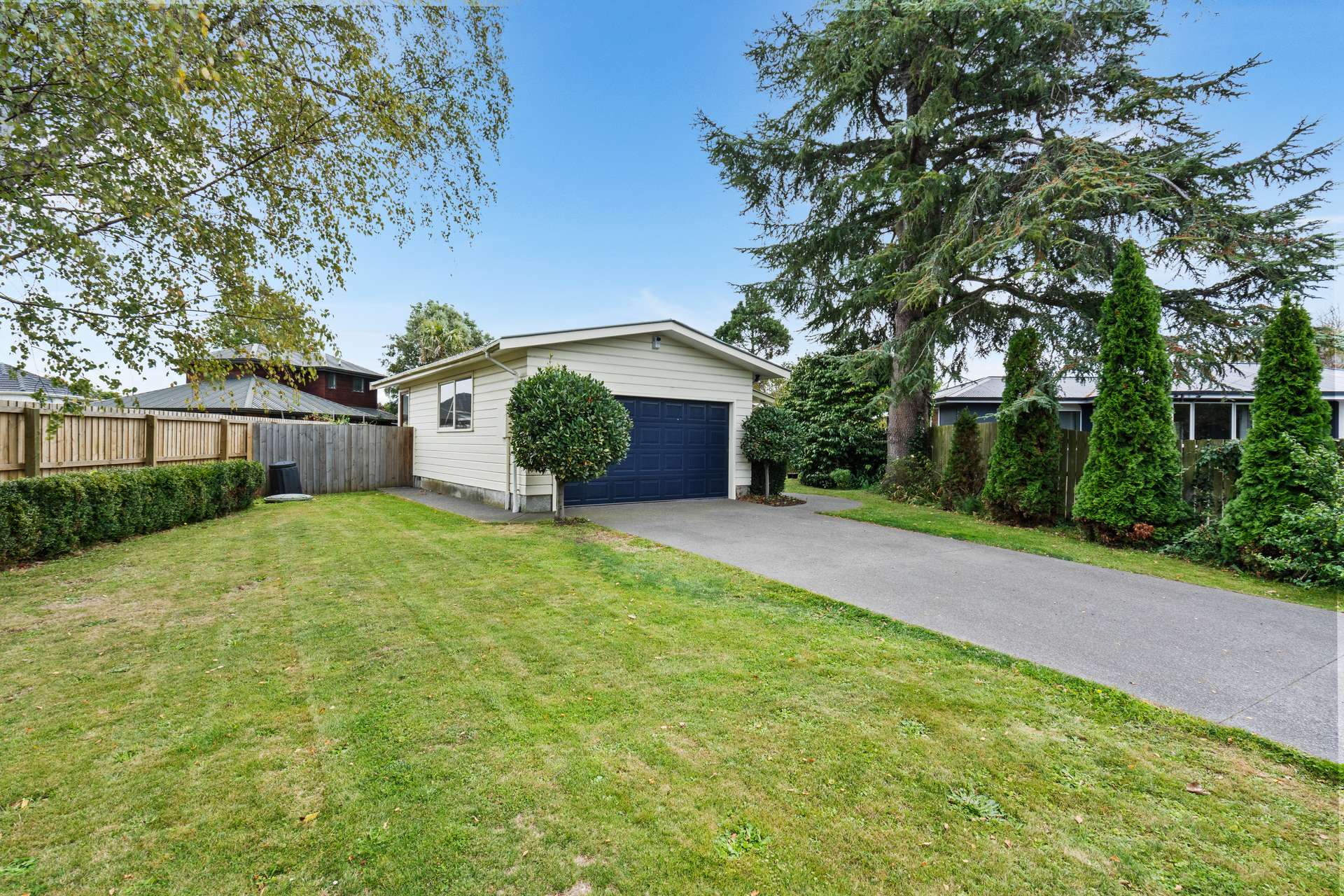 11 Weir Place photo 23