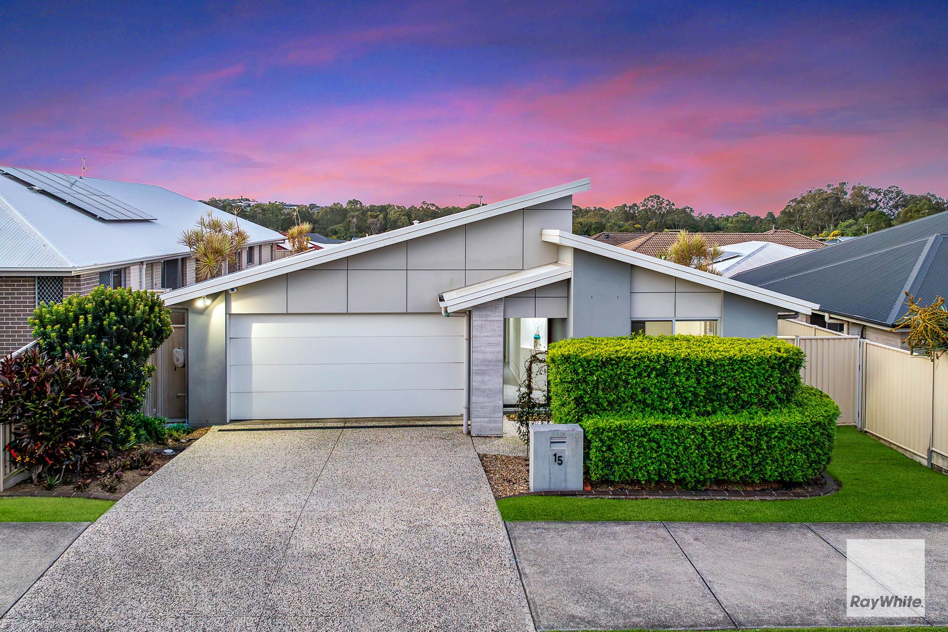 15 Muller Street — photo from Ray White Redland Bay