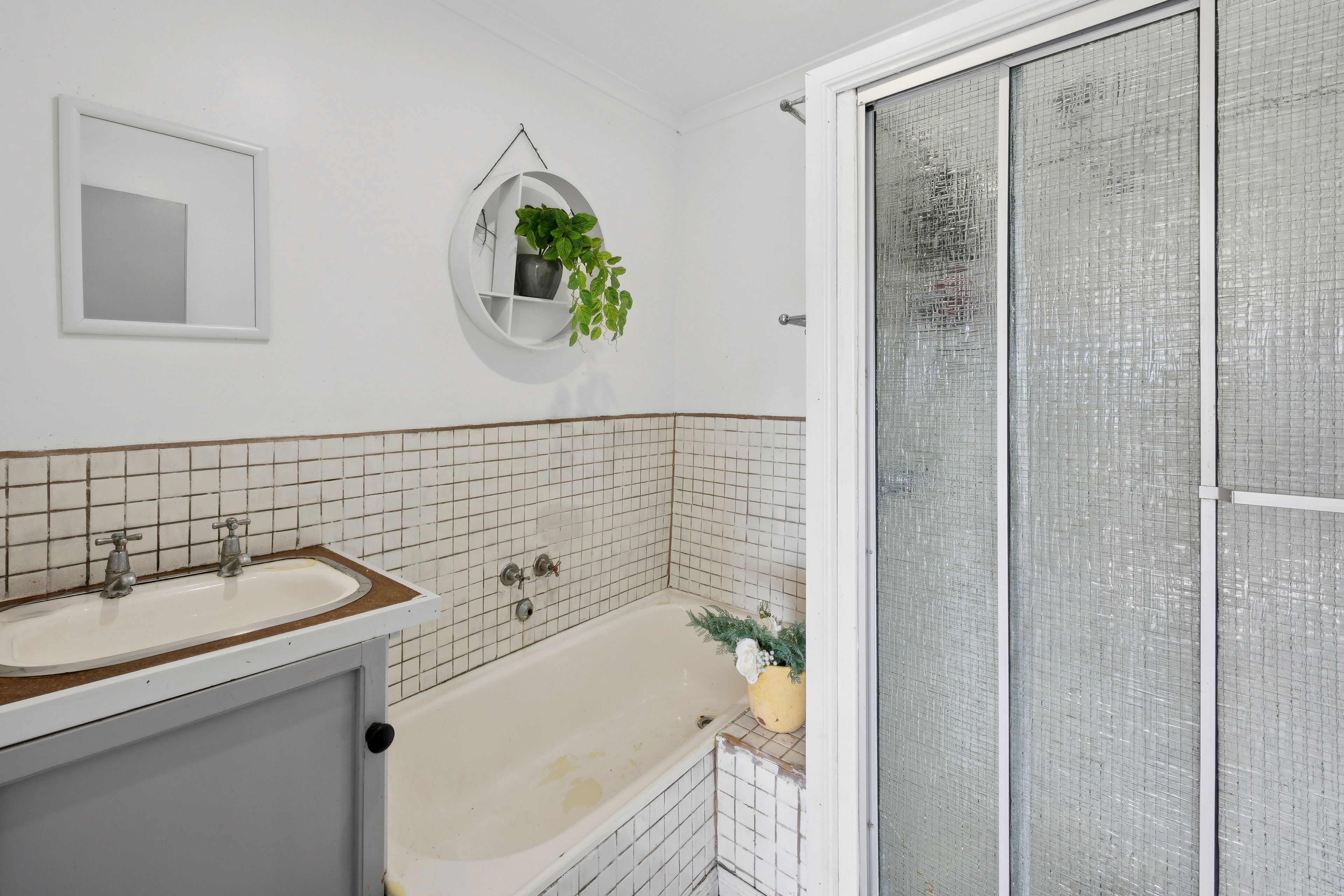 28 Taylor Street — photo 11 of 13