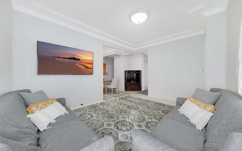 10 & 10a Colonial Street, Campbelltown, NSW 2560