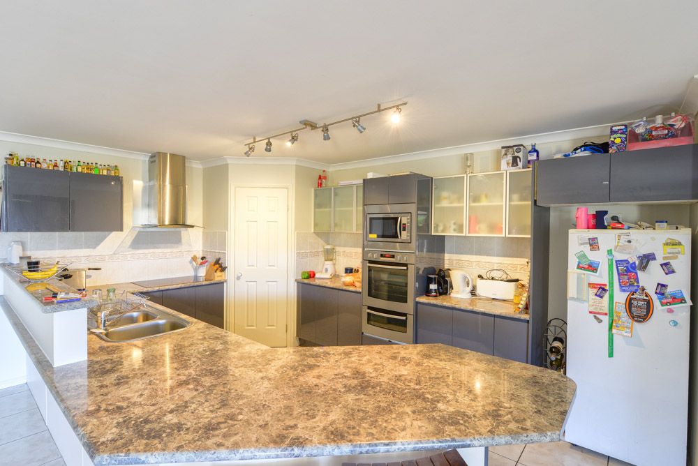 10 High Peak Crescent, Springfield, QLD 4300