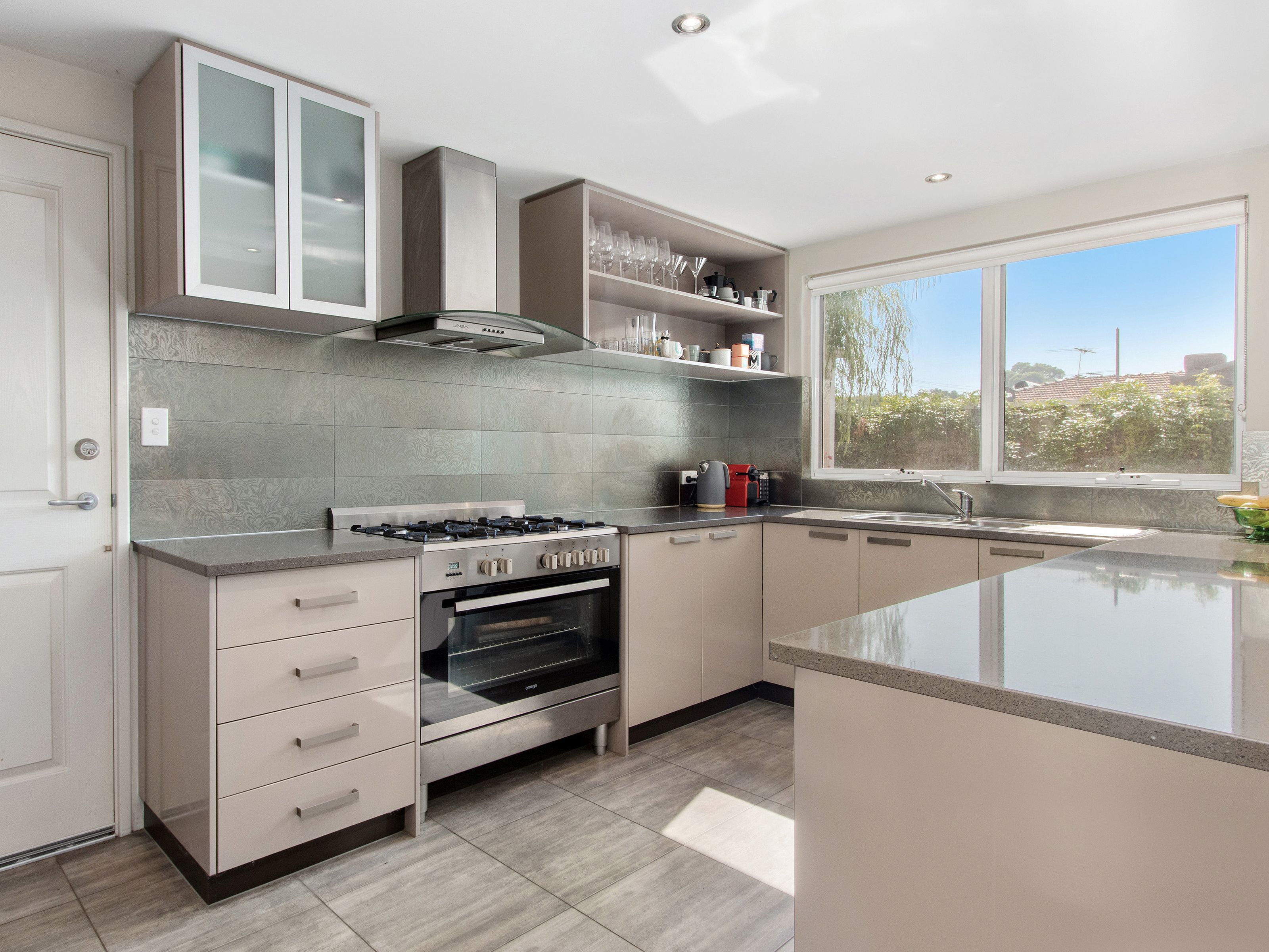 2/171 Kent Street, Rockingham, WA 6168