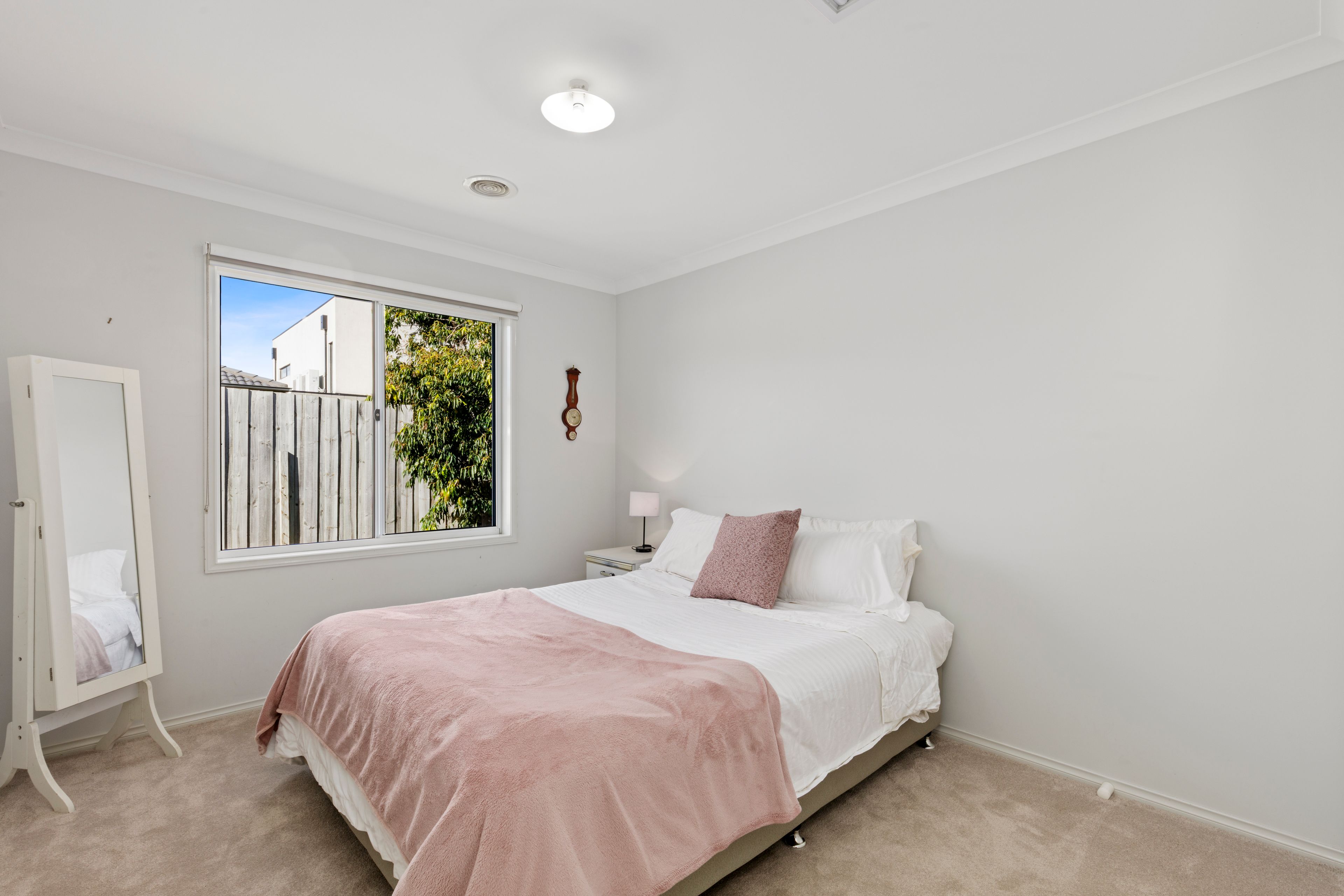 5 Mumm Street — photo 9 of 17