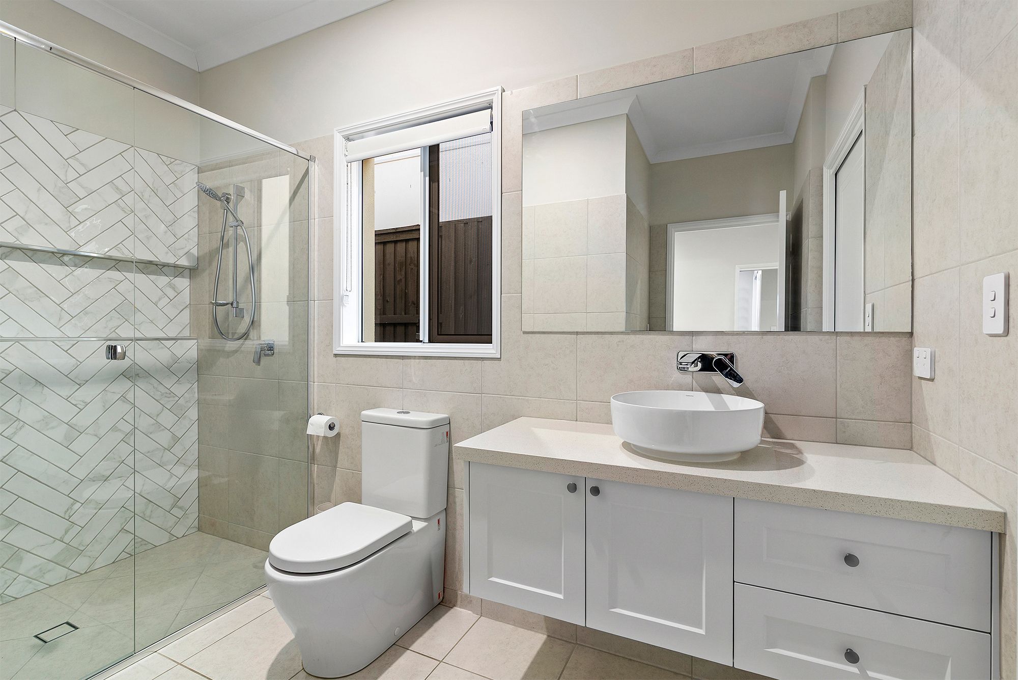 16 Woodward Crescent — photo 14 of 27