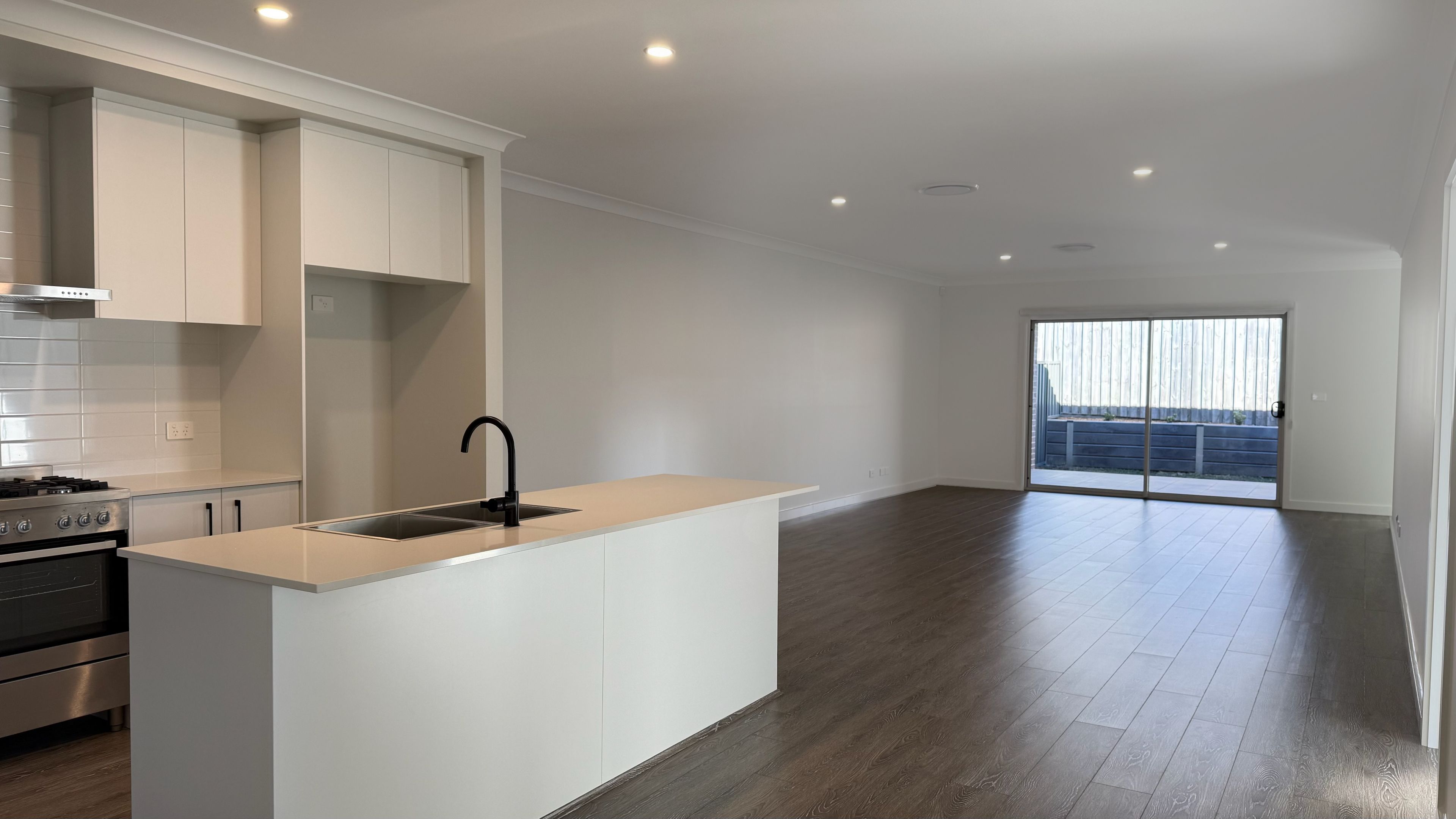 22a Lancaster Drive, BADAGARANG, NSW 2540