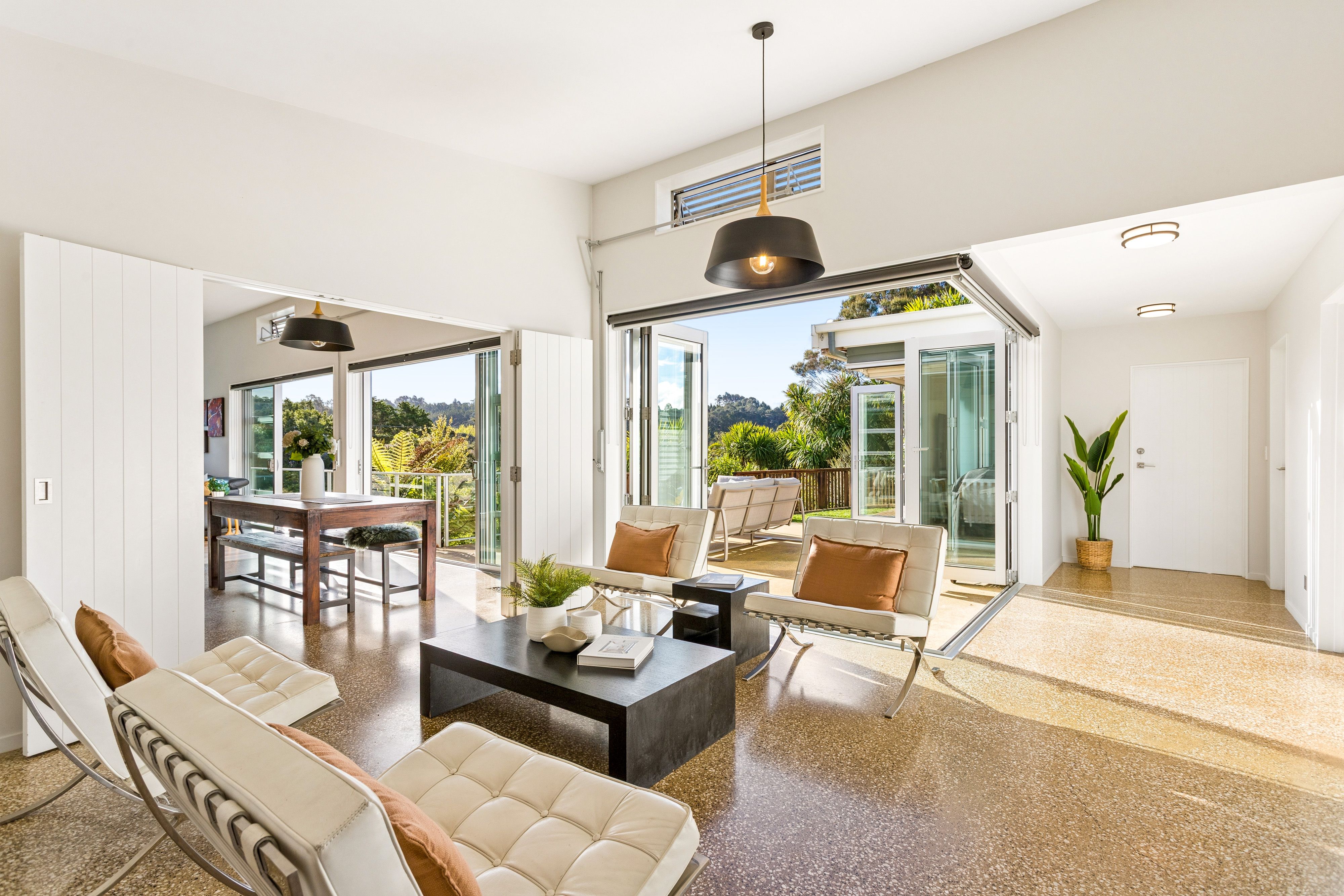 7 Carter Road, Oratia, Waitakere City