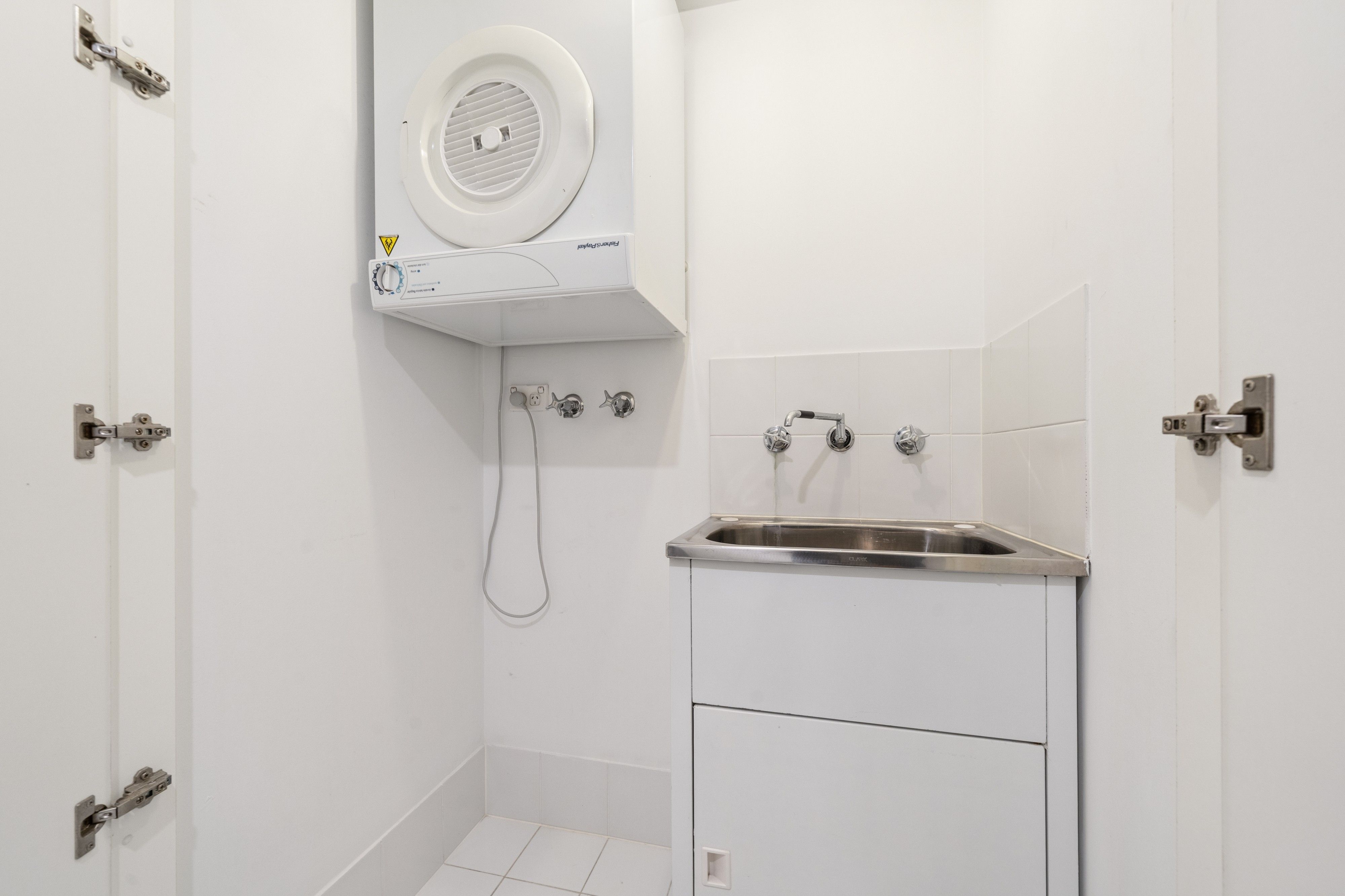 607/35A Arncliffe Street — photo 13 of 23