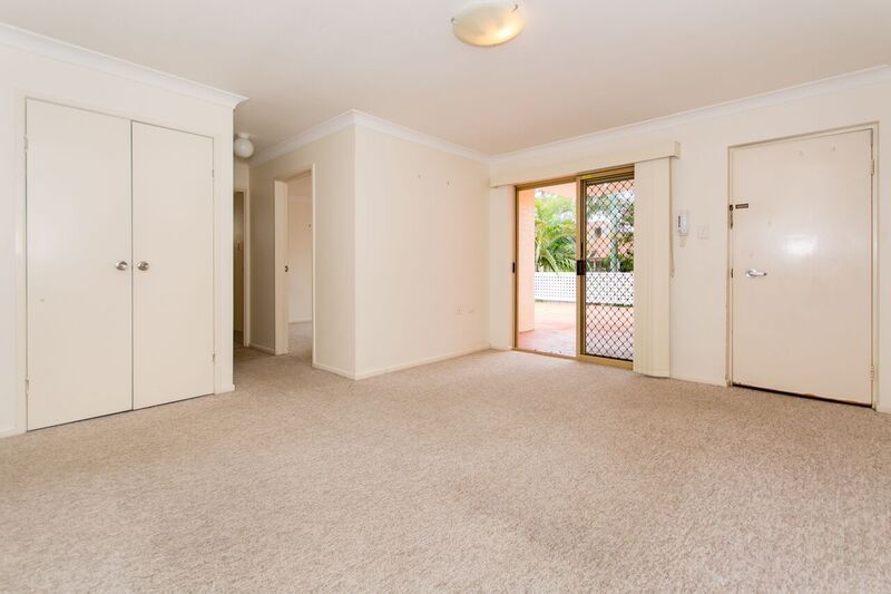 4/7 Shields Street, Redcliffe, QLD 4020