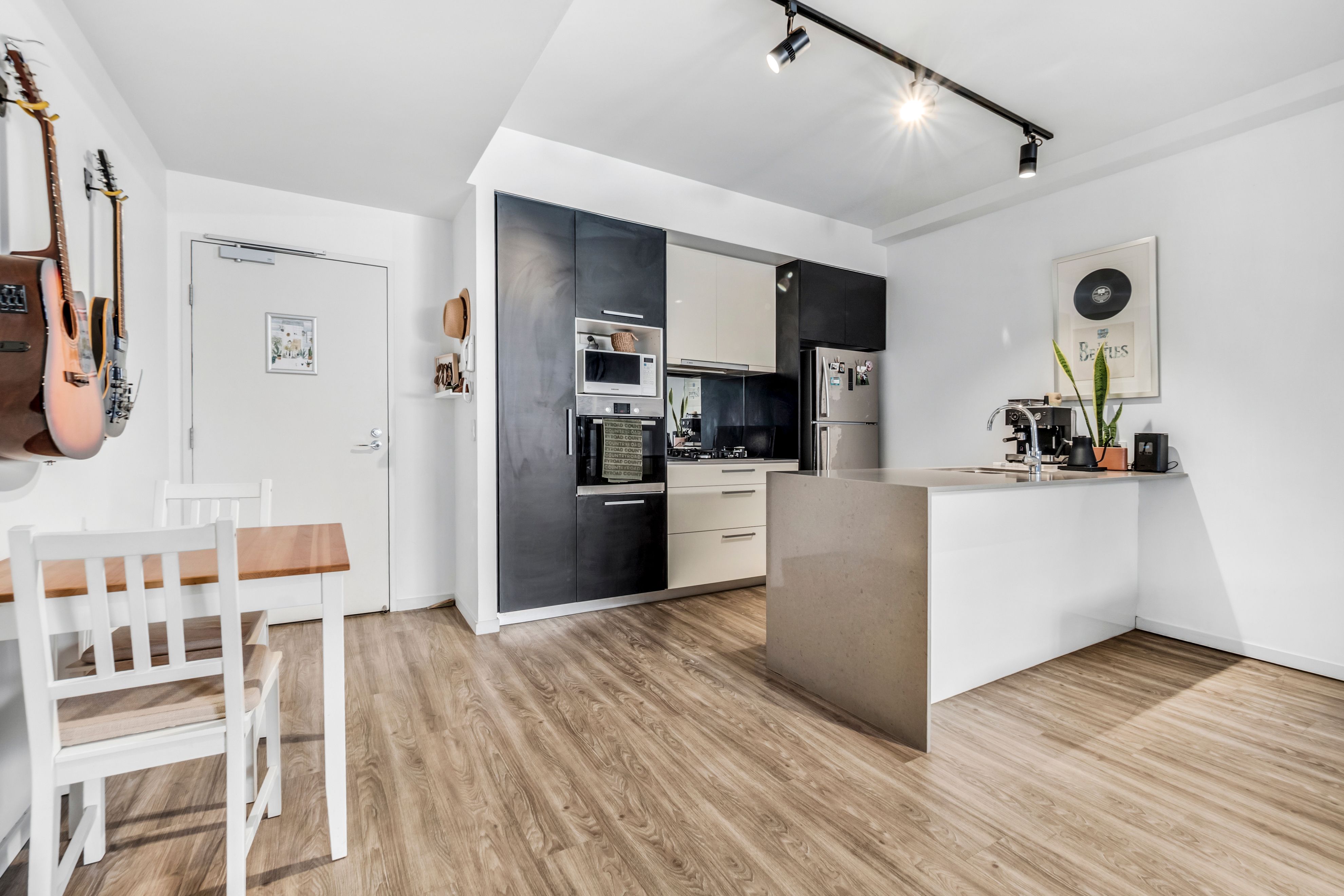 1024/9 Edmondstone Street, South Brisbane, QLD 4101