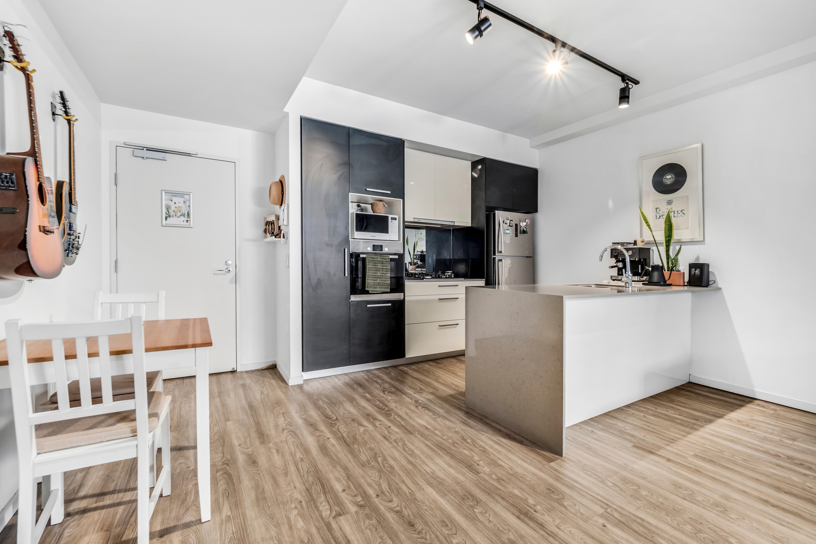 1024/9 Edmondstone Street, South Brisbane, QLD 4101