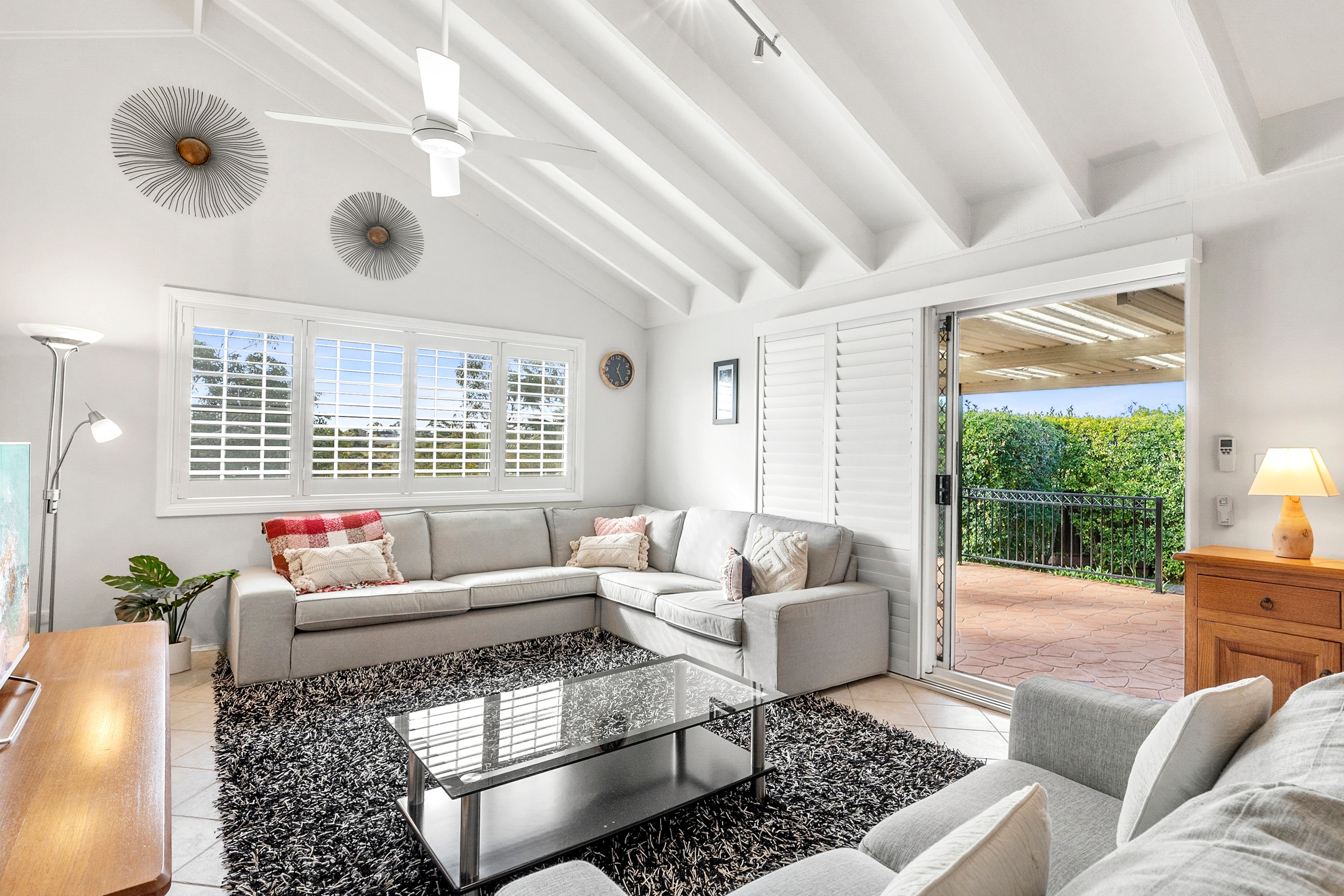 77 Blaxland Drive, Illawong, NSW 2234