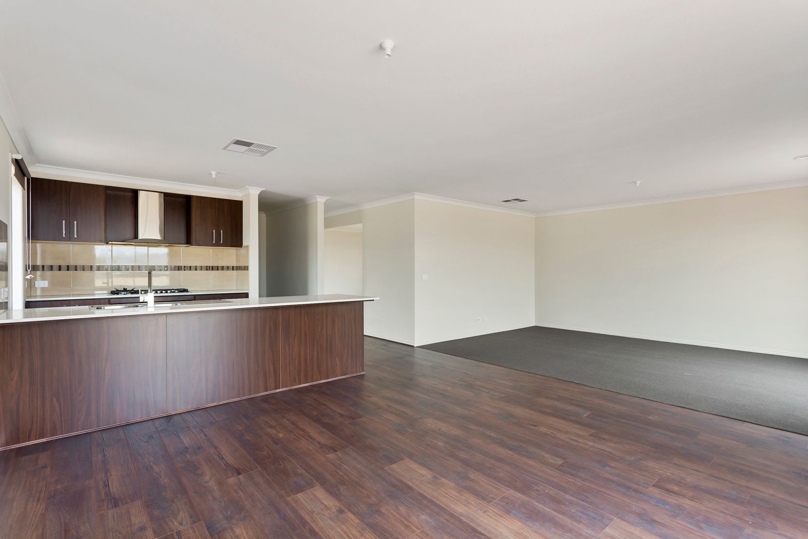 12 Bailey Road, Warragul, VIC 3820