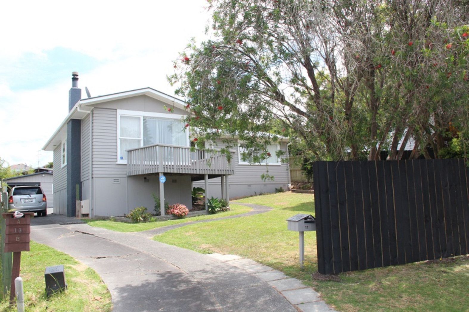 11 Rosalind Road, Glenfield, North Shore City