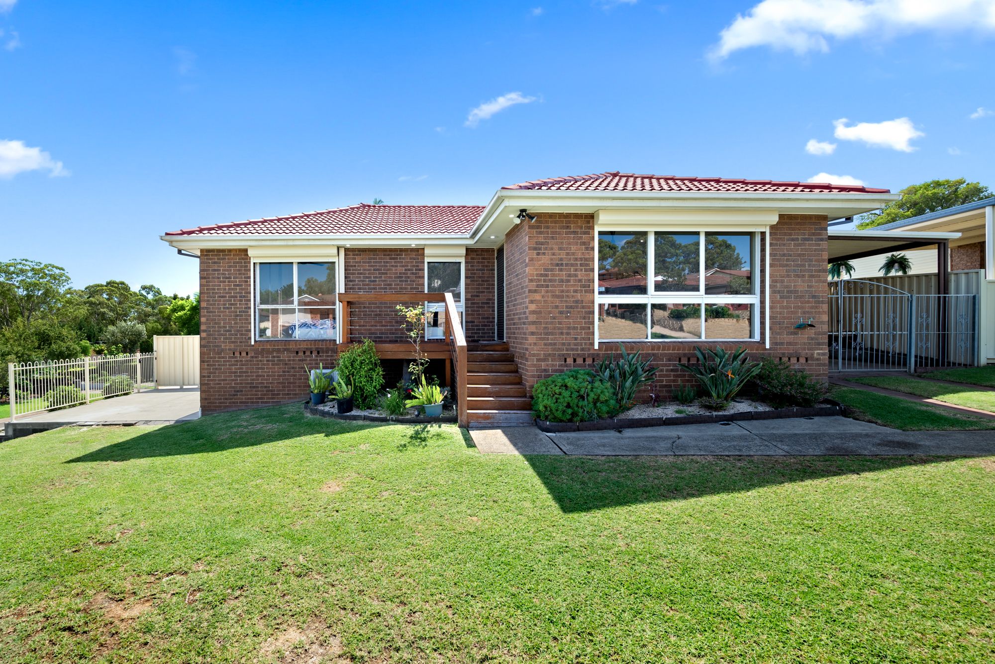 34 Boythorn Avenue, Ambarvale NSW 2560