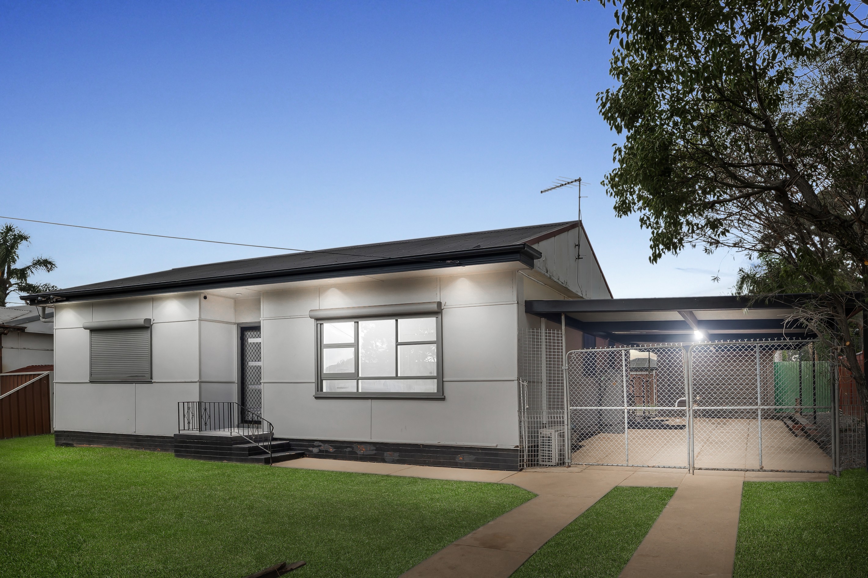 140 Carpenter Street, Colyton, NSW 2760