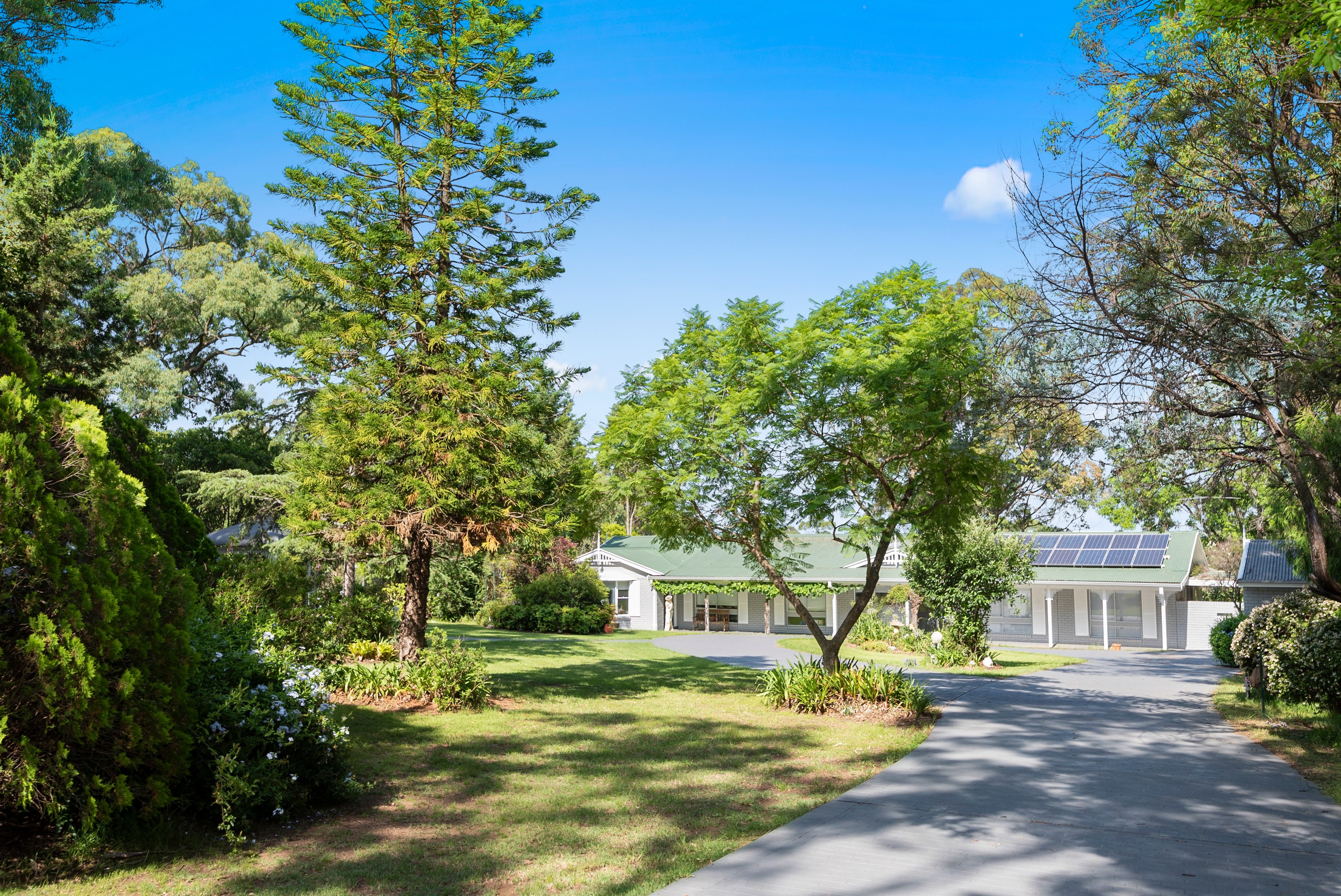 21 Binalong Road, Belimbla Park, NSW 2570