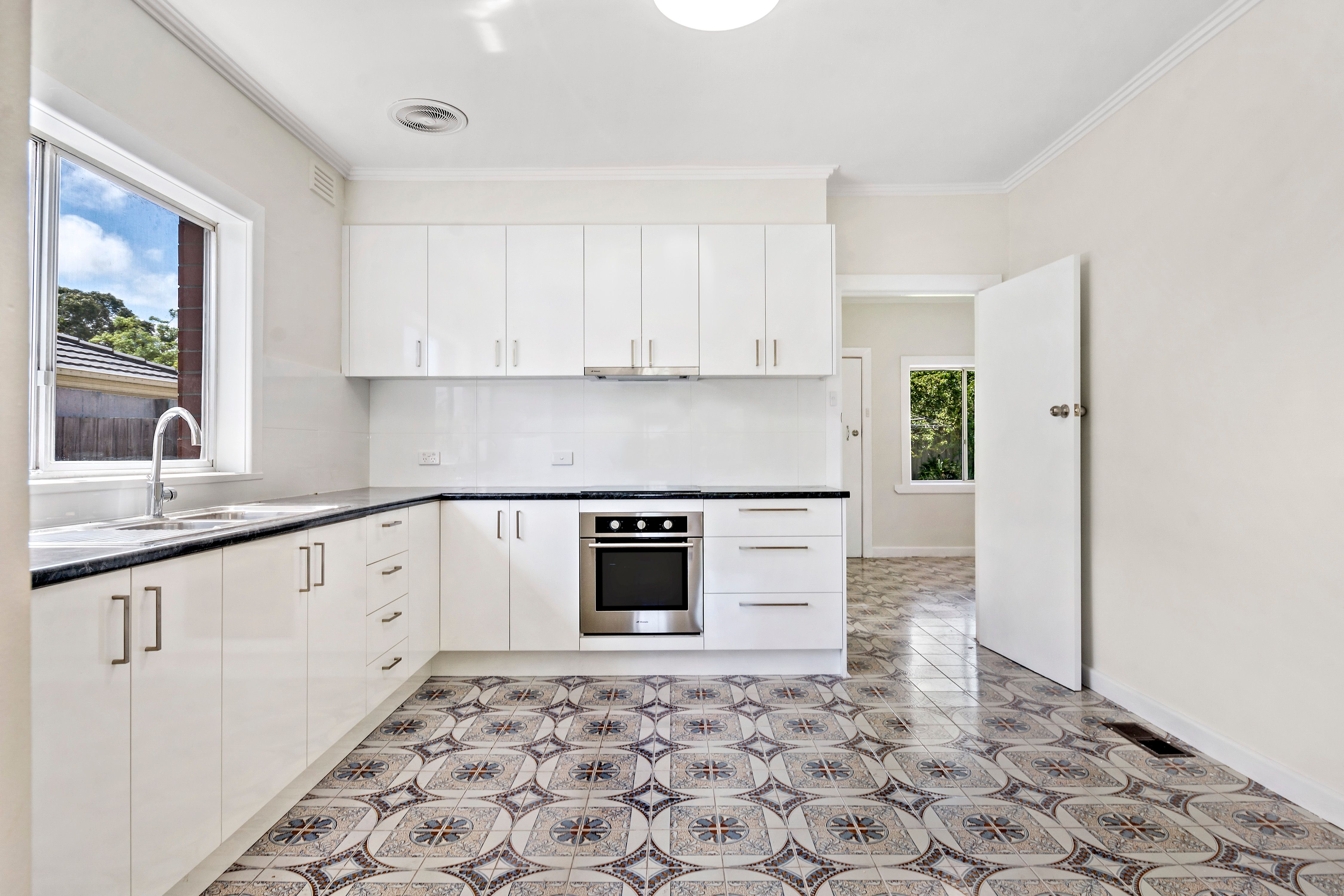17 Vernon Street, Huntingdale, VIC 3166