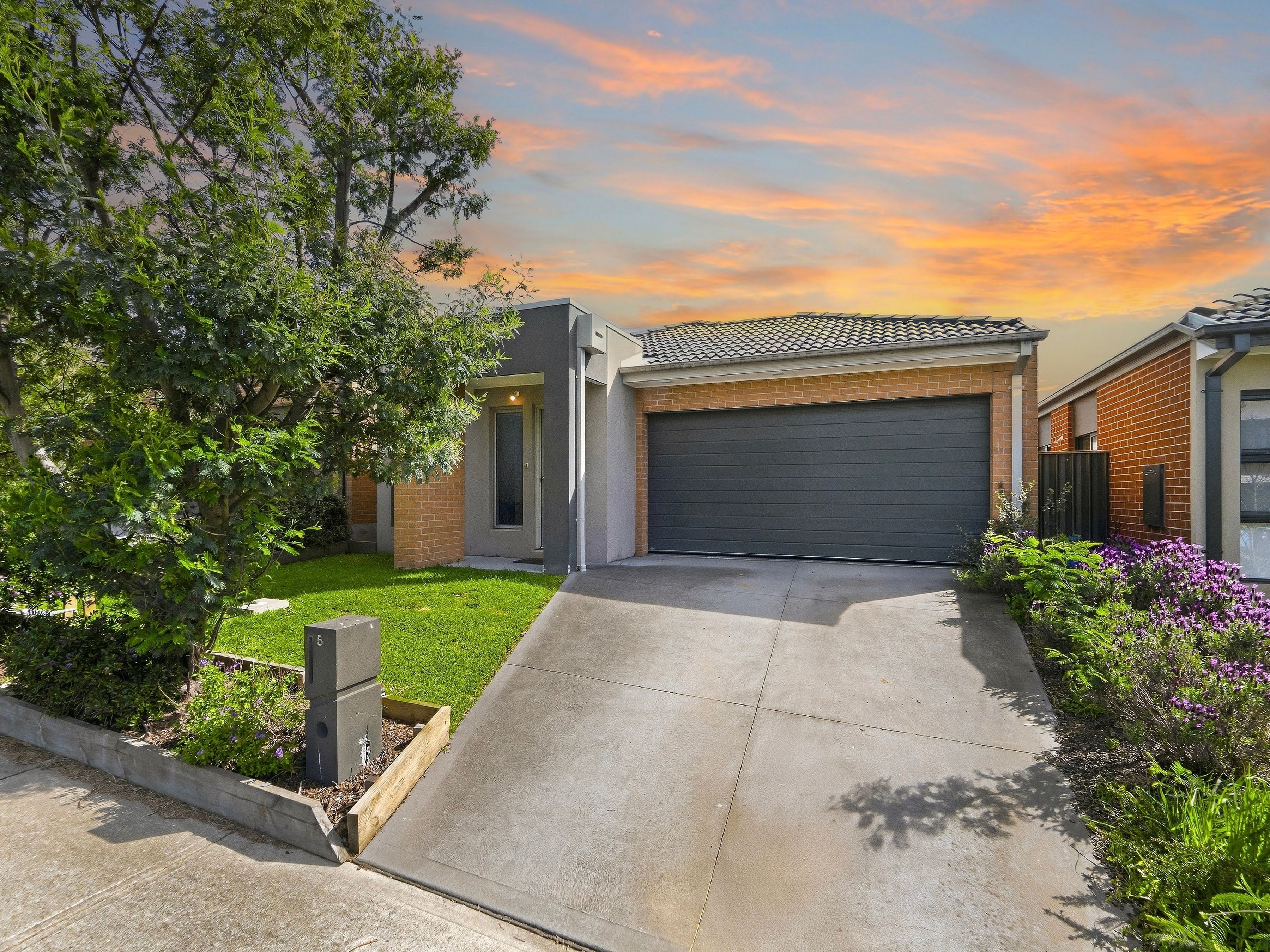 5 Lemongrass Street — photo 27 of 30