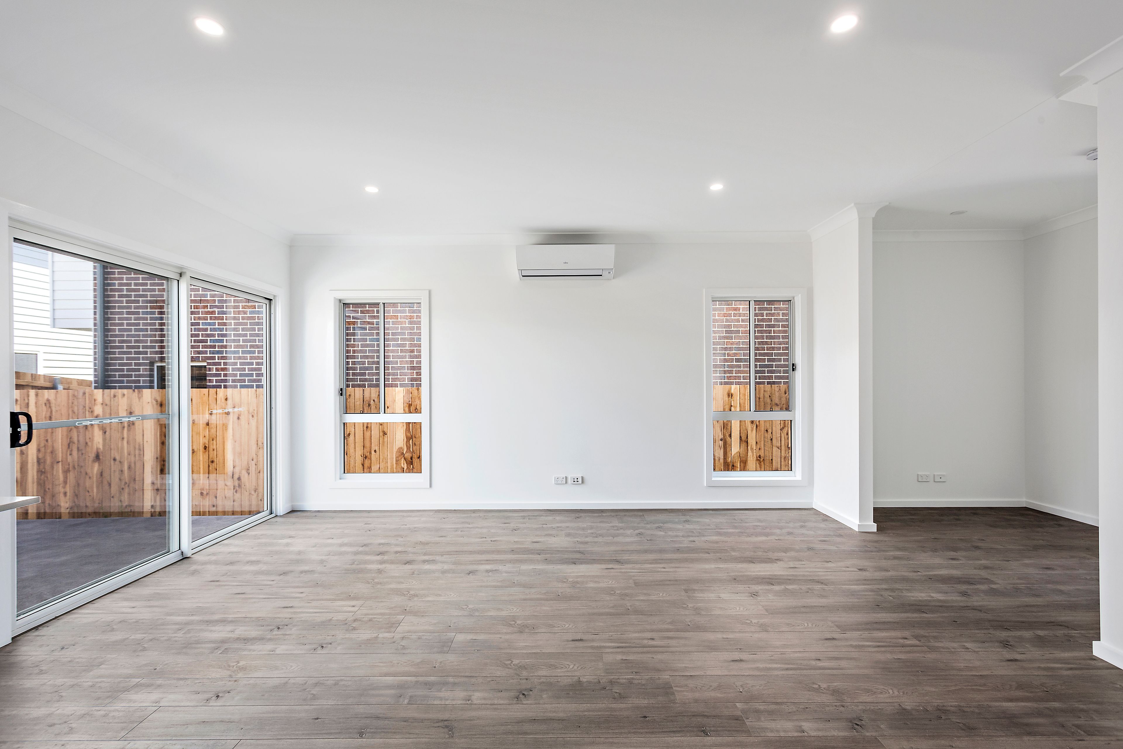 2A Balmoral Parade, Tullimbar, NSW 2527